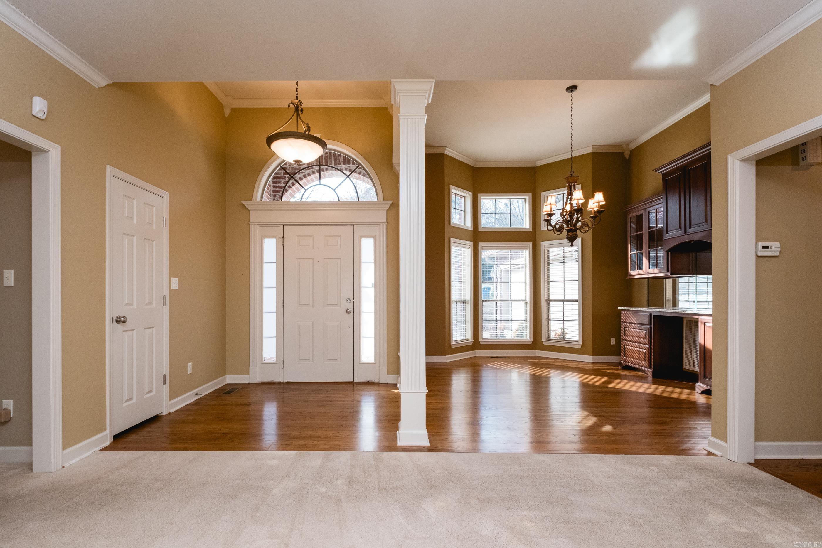 CARRIAGE CREEK - Residential