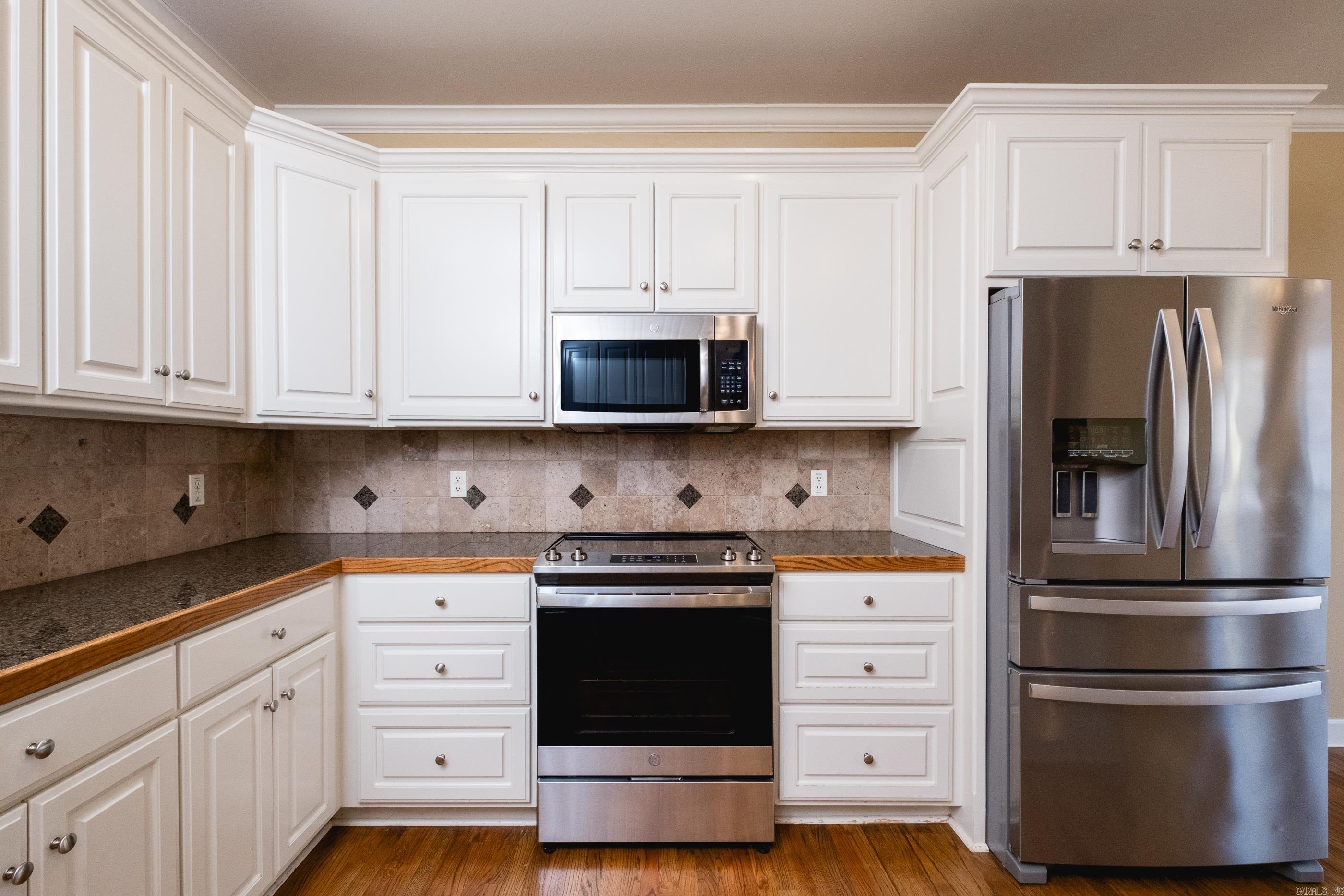 CARRIAGE CREEK - Residential