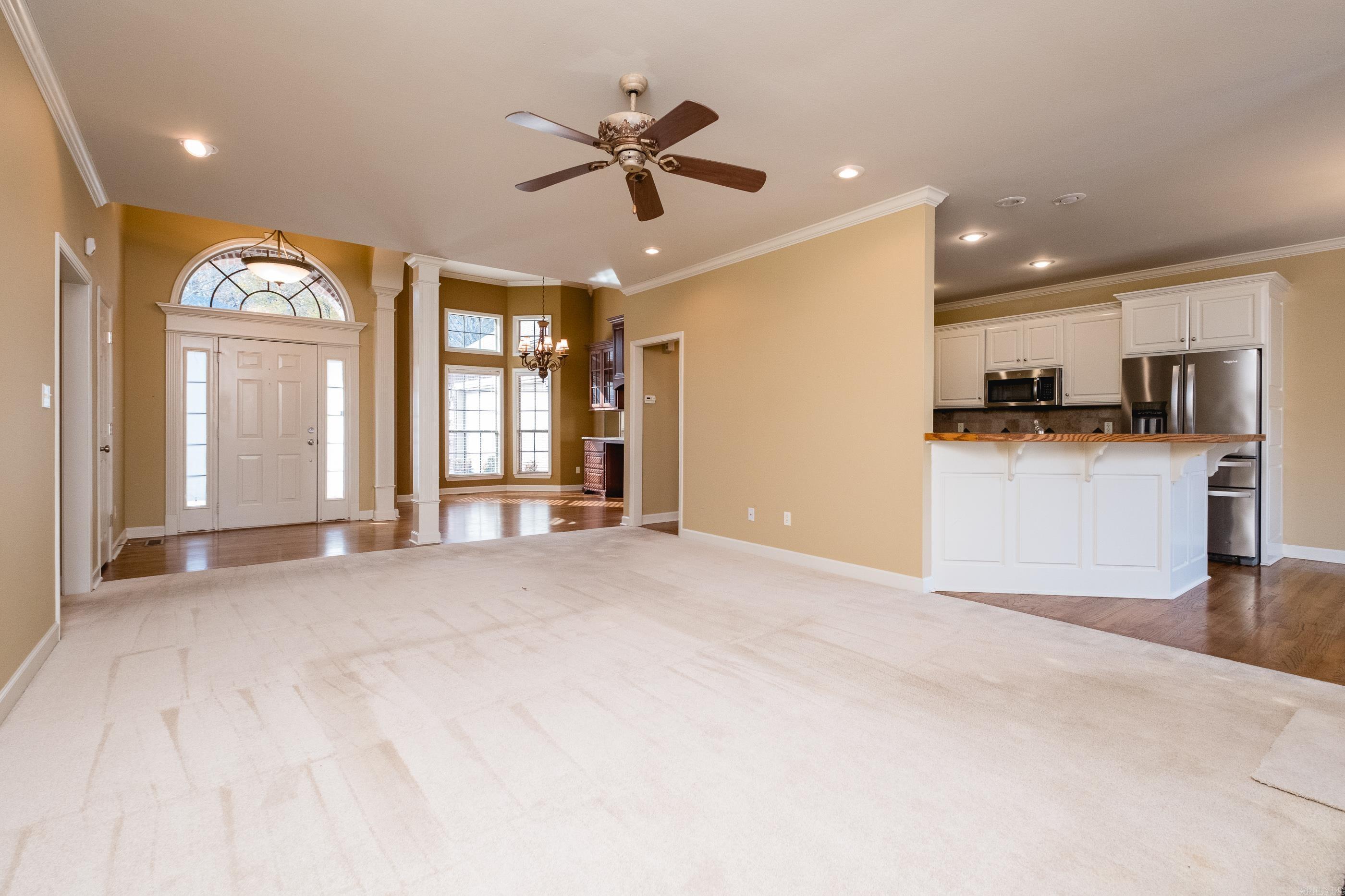 CARRIAGE CREEK - Residential