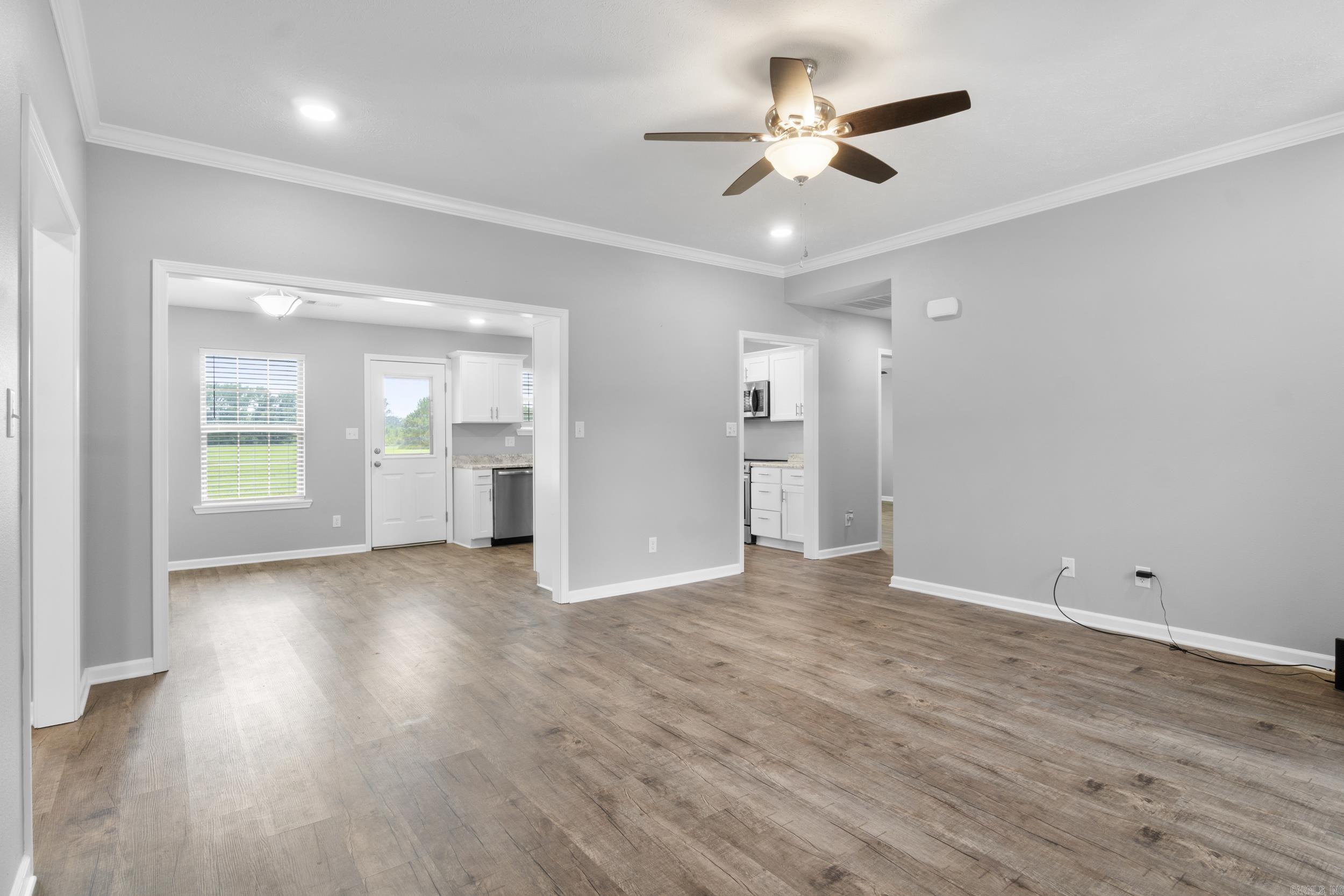 BAKER'S FIELD - Residential