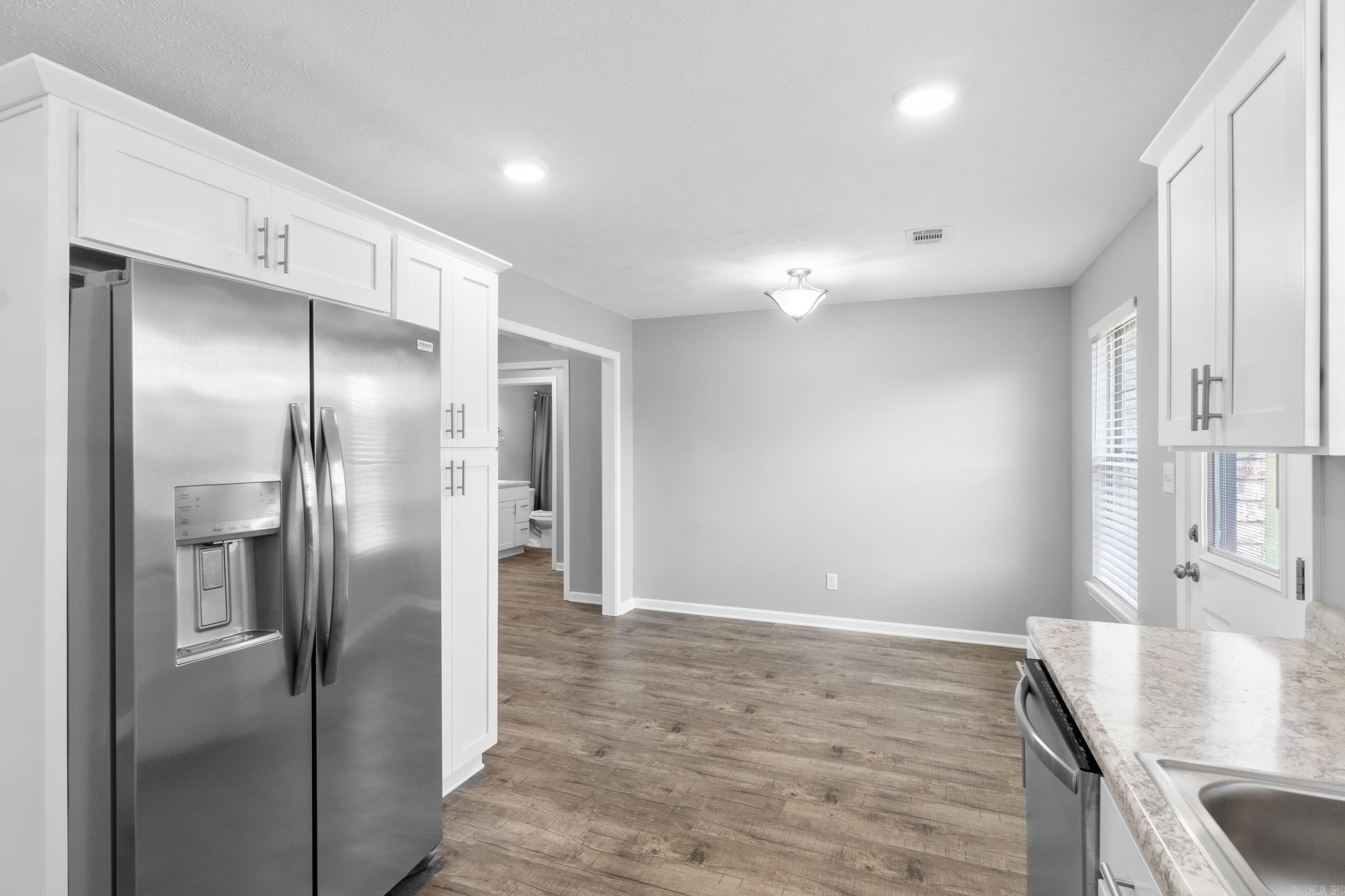 BAKER'S FIELD - Residential