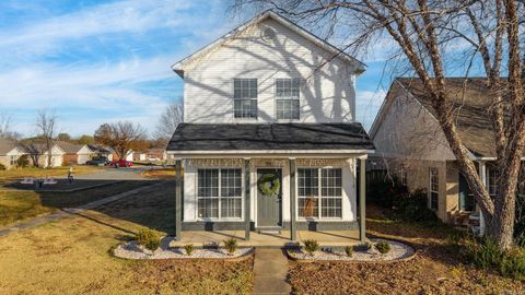 Photo of 1510 Silver Falls, Conway, AR 72032 (MLS # 25048877)