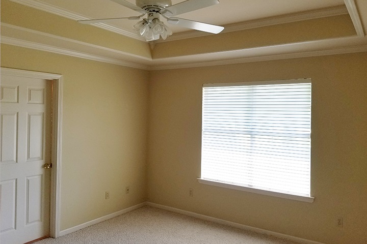 COUNTRY CLUB OF ARK THE - Residential Lease