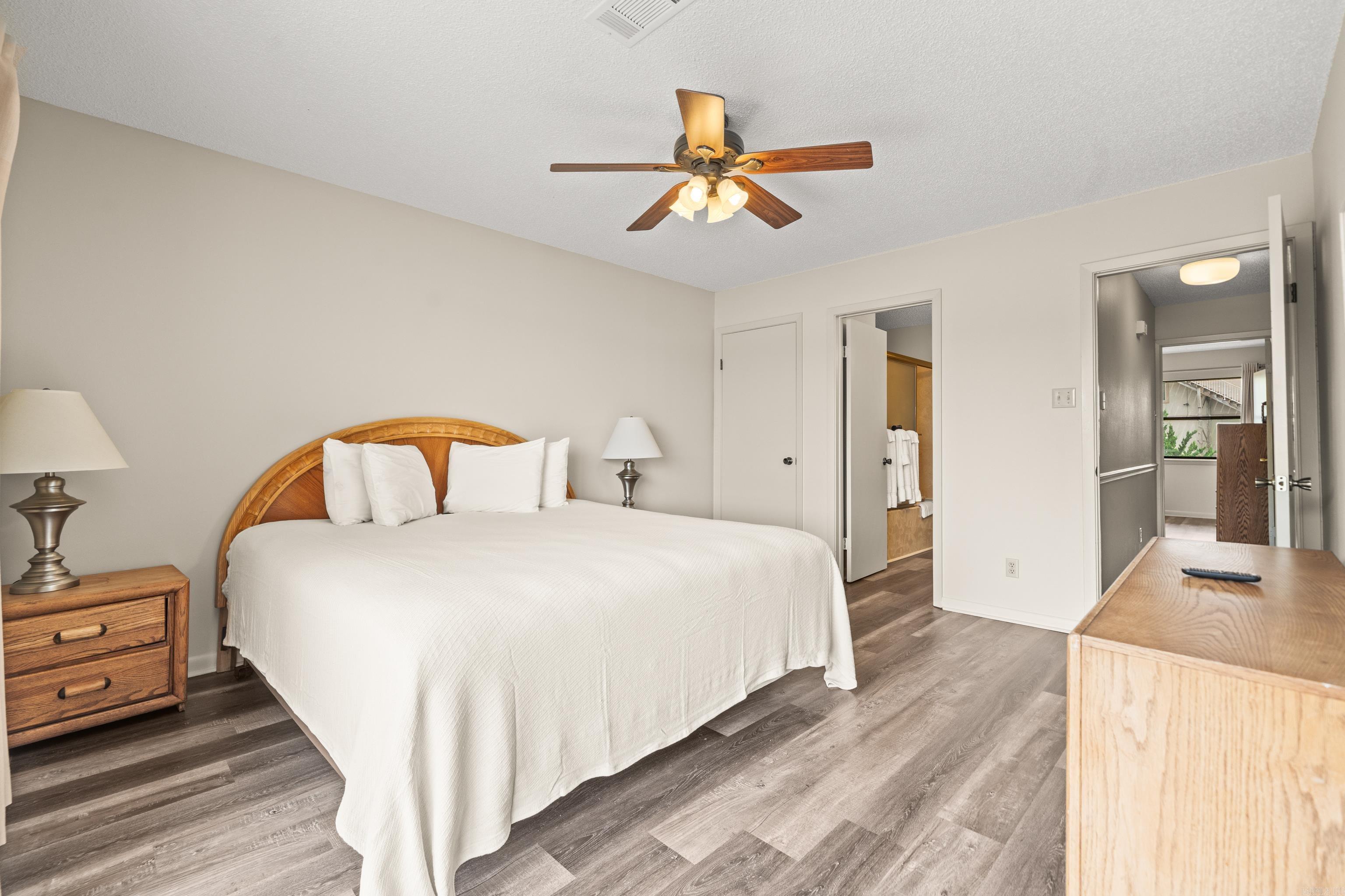 EMERALD ISLE HPR - Residential