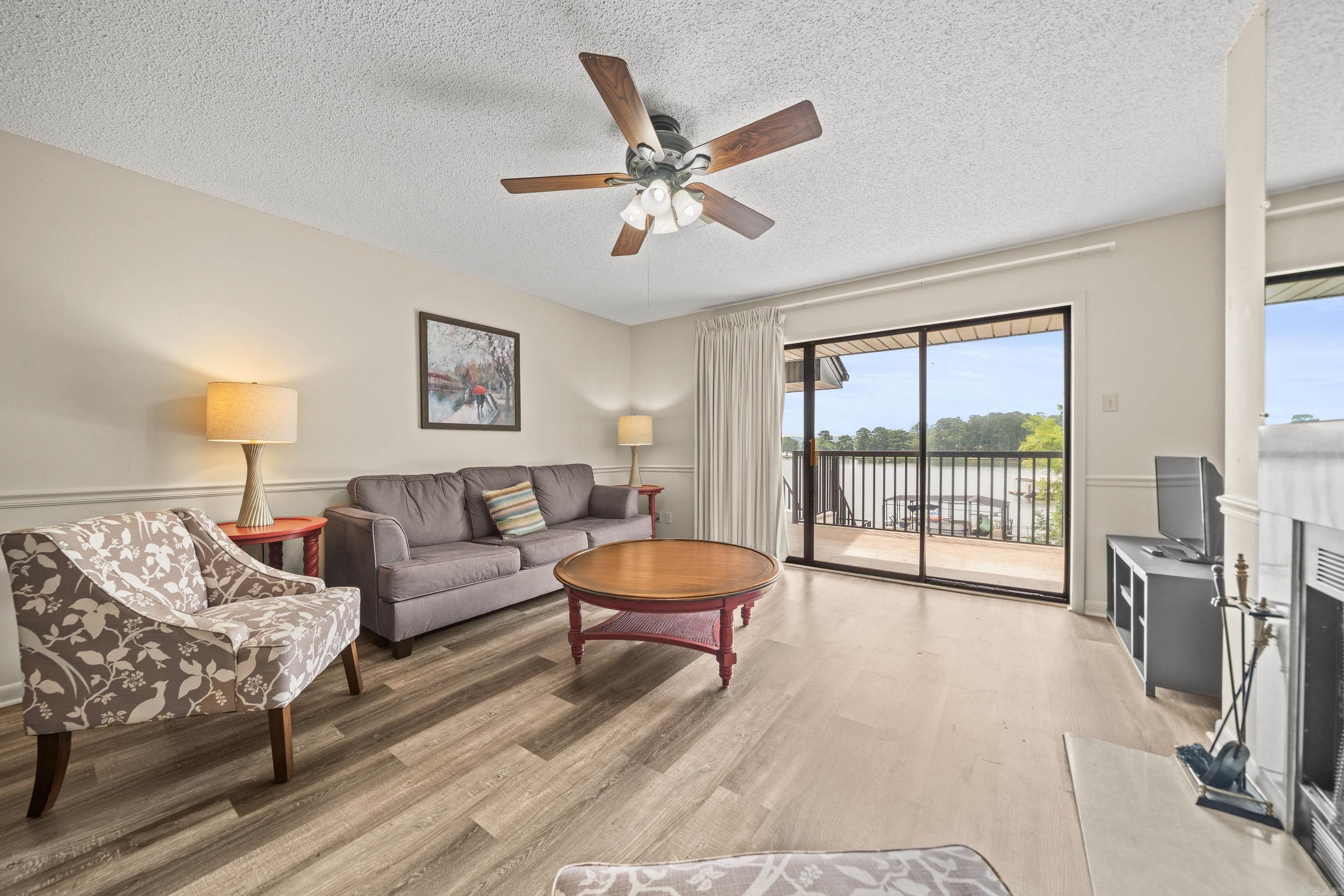 EMERALD ISLE HPR - Residential