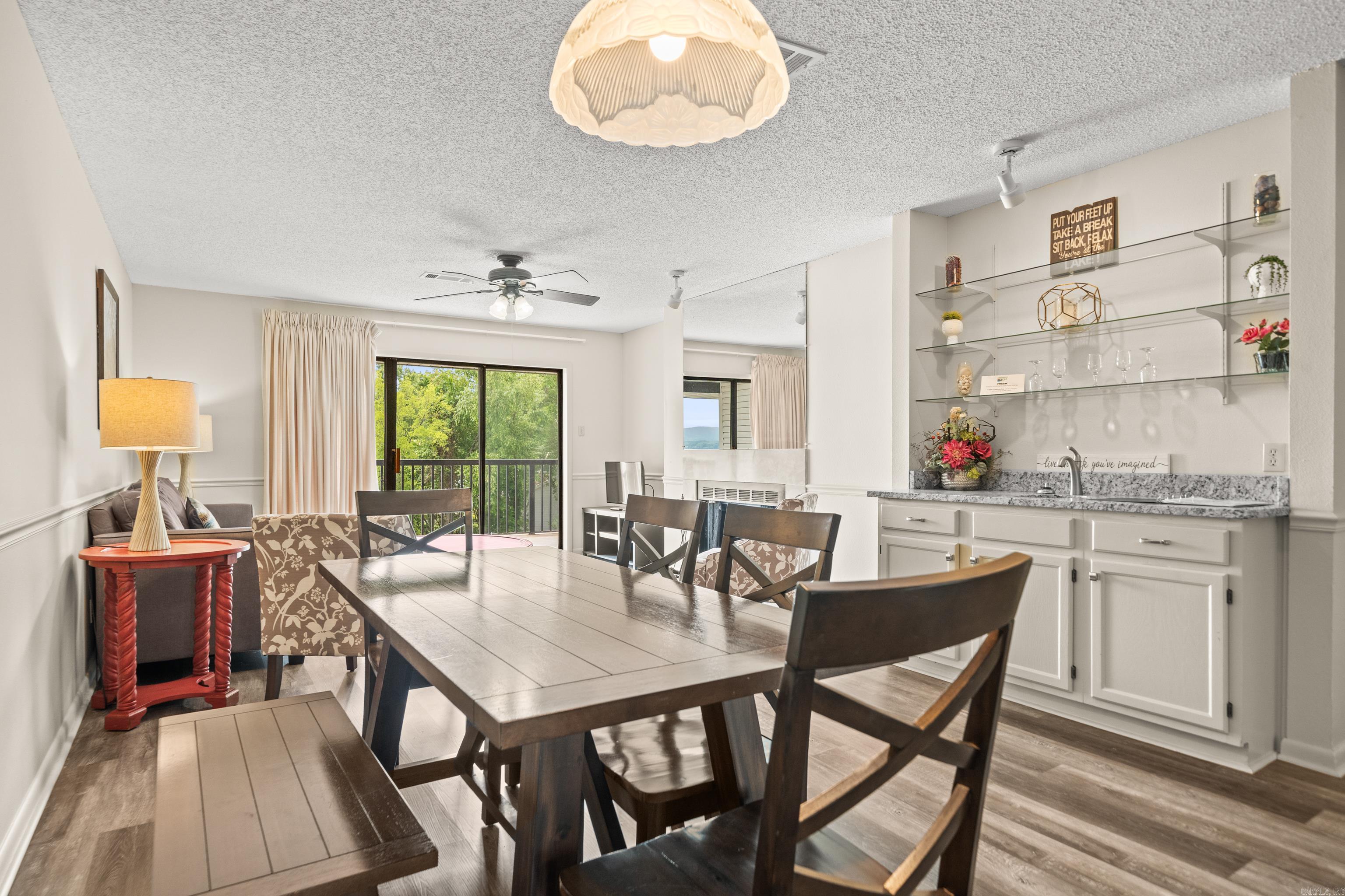 EMERALD ISLE HPR - Residential