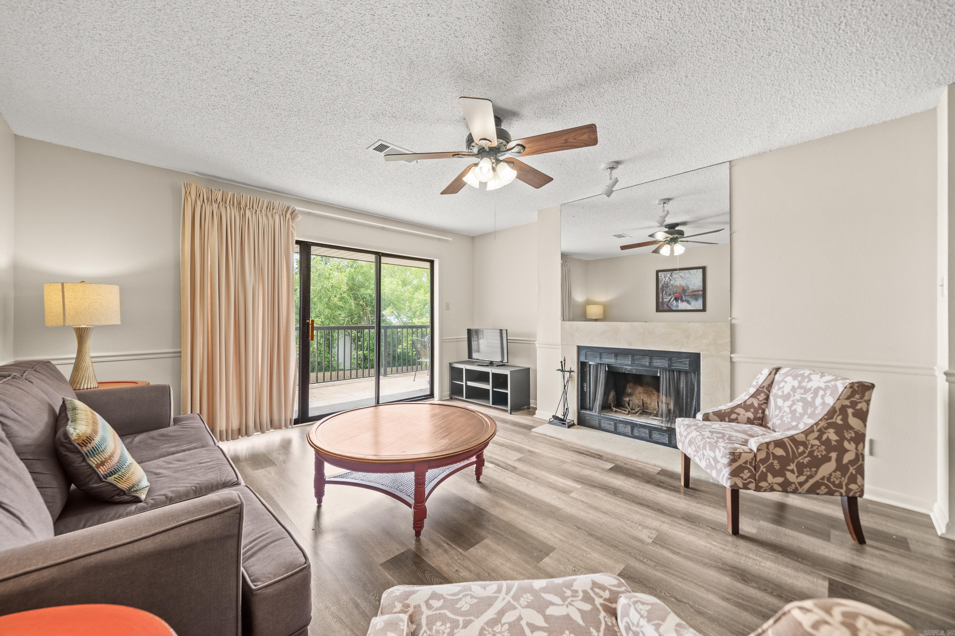 EMERALD ISLE HPR - Residential