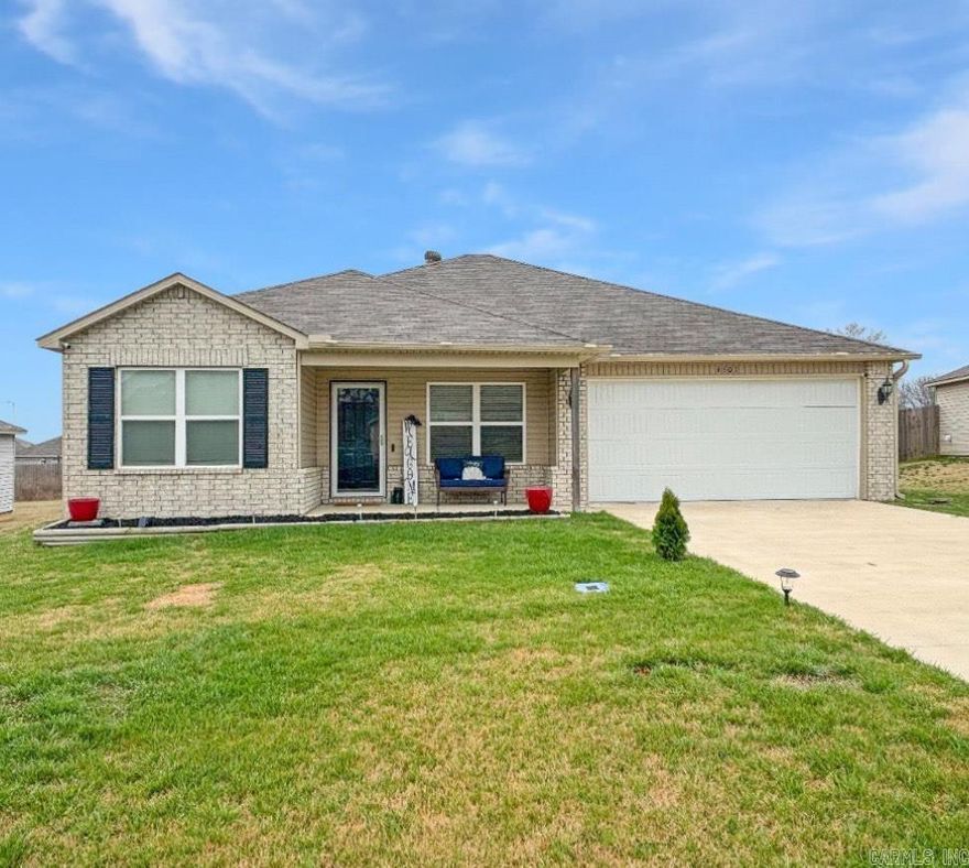 Discover this conveniently located 4-bedroom, 2-bath home in Jonesboro. Enjoy a spacious living area and a fully equipped kitchen with all appliances included. The master bedroom boasts a walk-in closet for ample storage. Home has an installed security system that includes a camera doorbell. Don’t miss this incredible opportunity to own a 4-bedroom home at a great price!