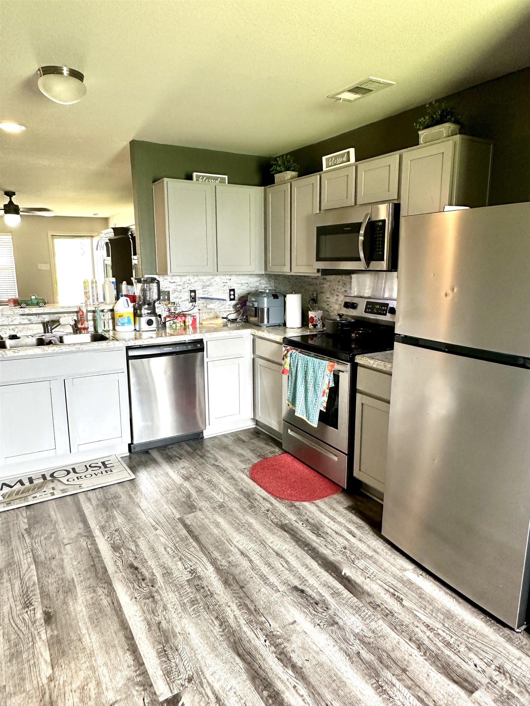 Willow Pointe - Residential