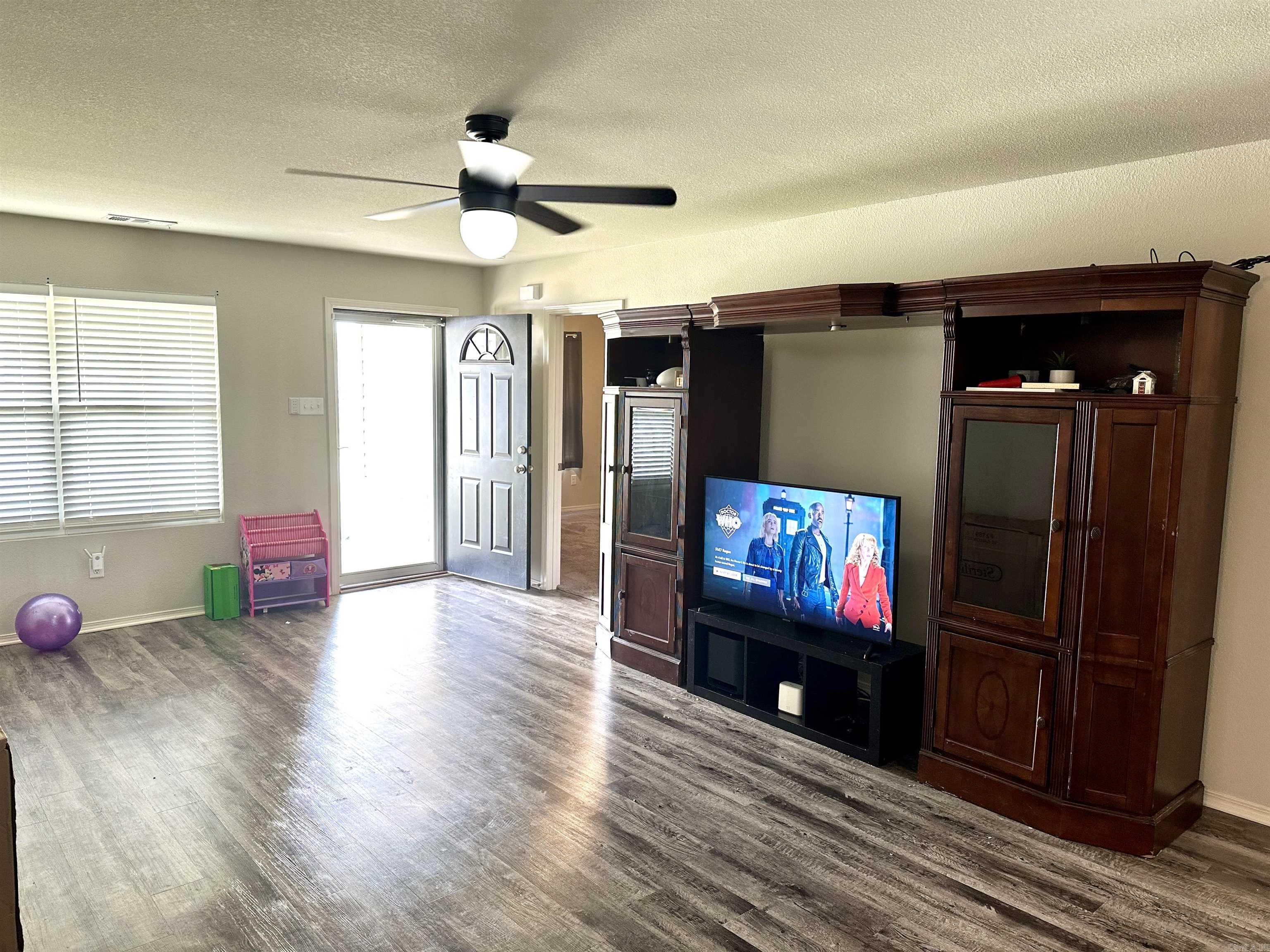 Willow Pointe - Residential