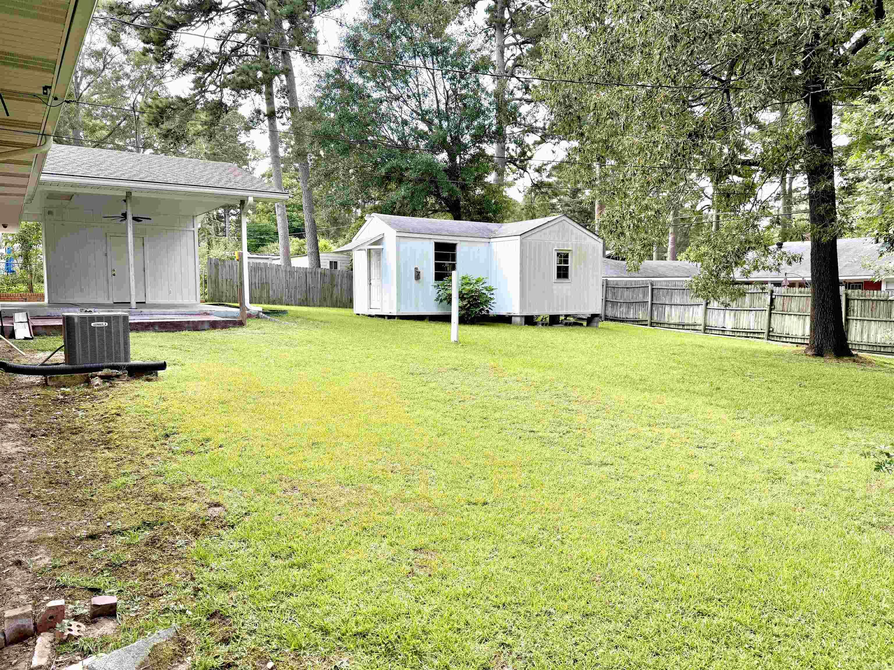 THOMPSON HEIGHTS 2ND S-D - Residential