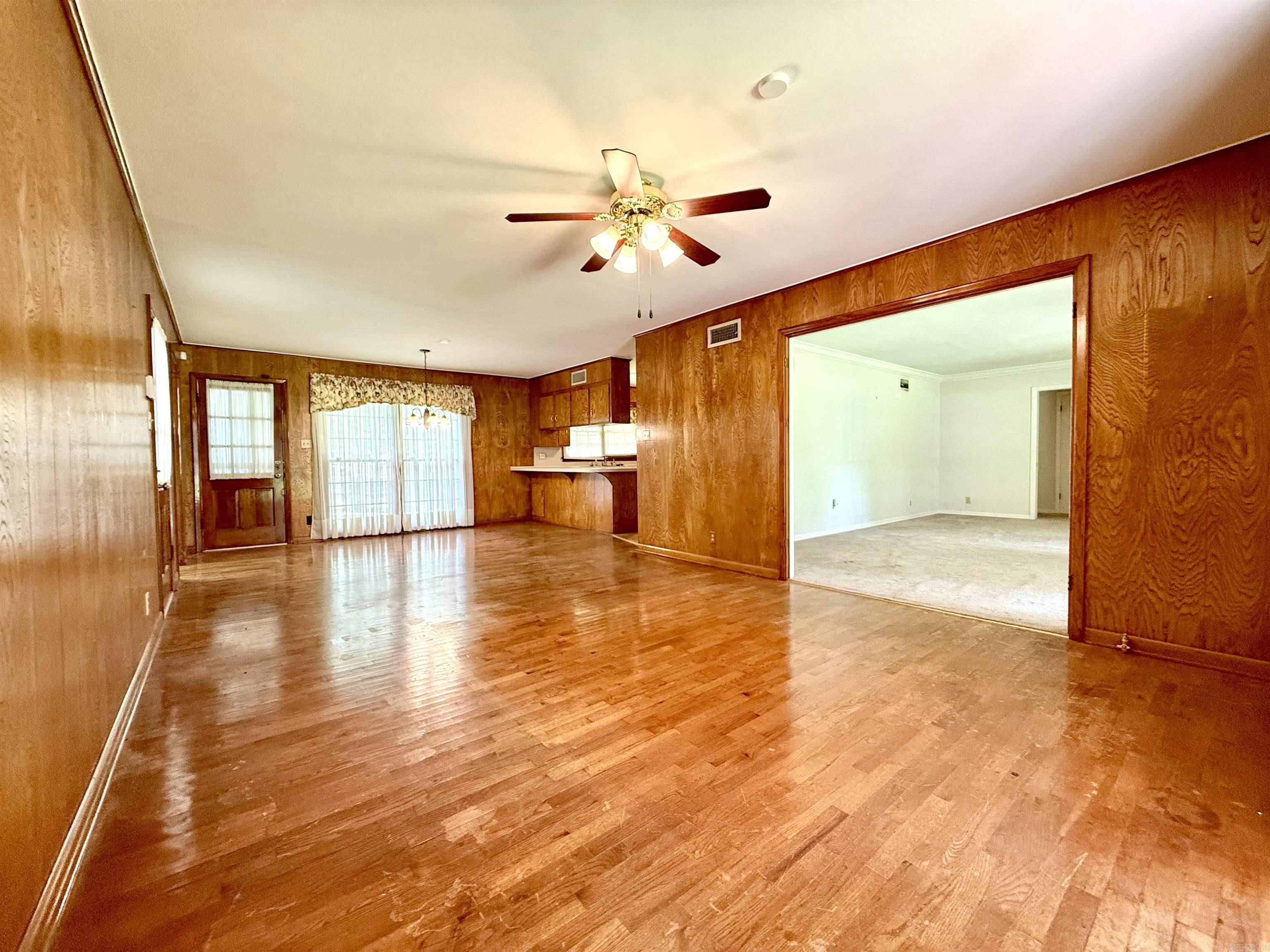 THOMPSON HEIGHTS 2ND S-D - Residential