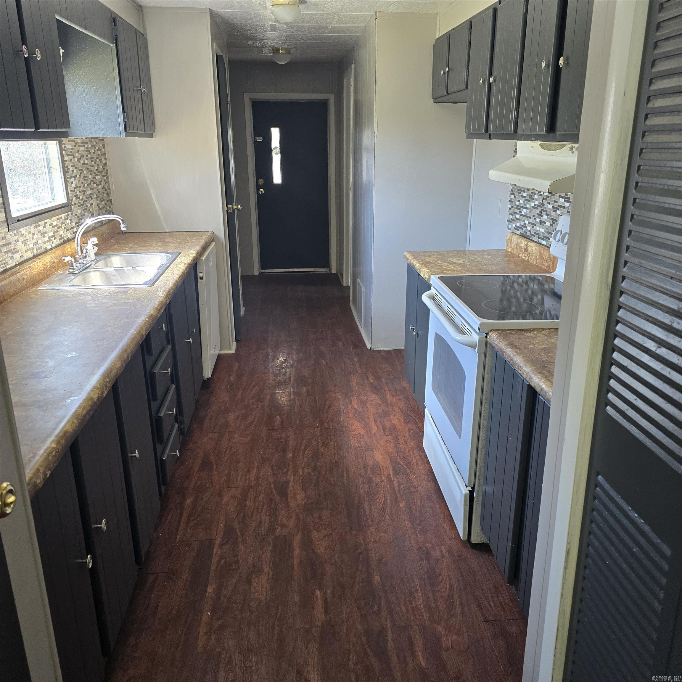 Sherwood Estates - Residential Lease