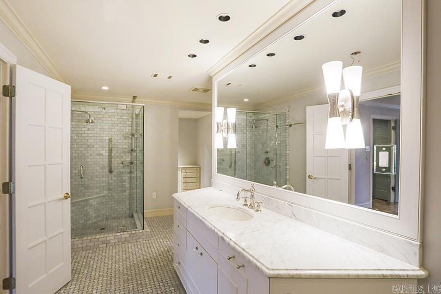 Townhouse in the Park - Residential