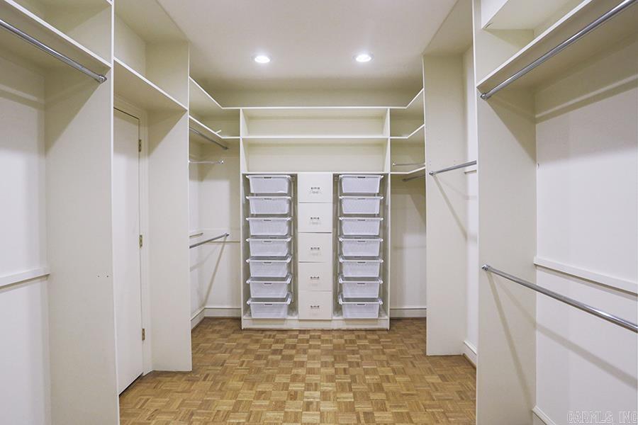 Townhouse in the Park - Residential