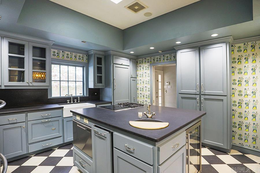 Townhouse in the Park - Residential