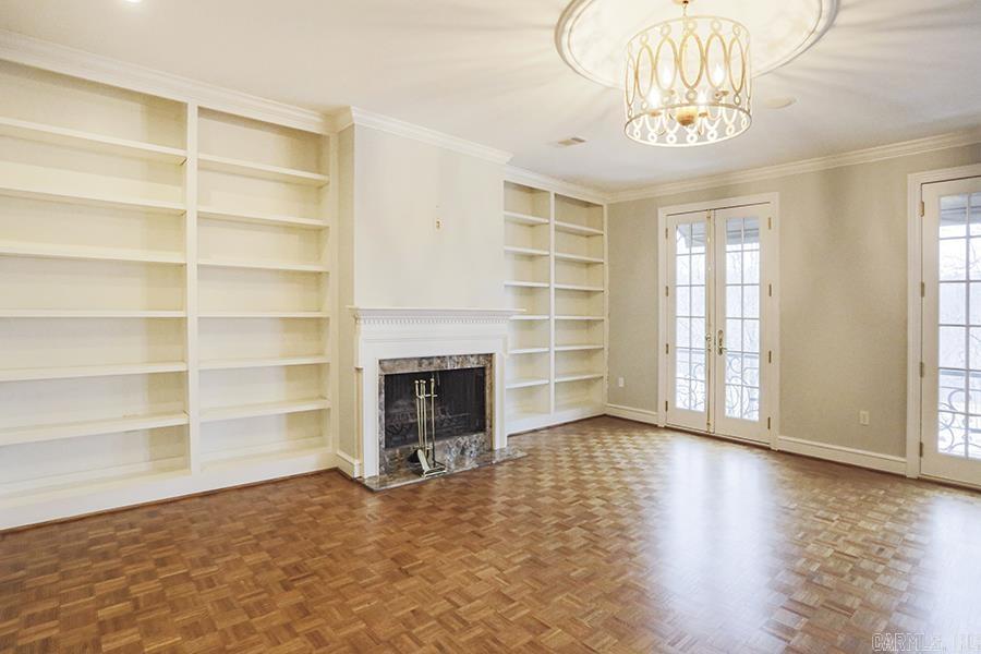 Townhouse in the Park - Residential