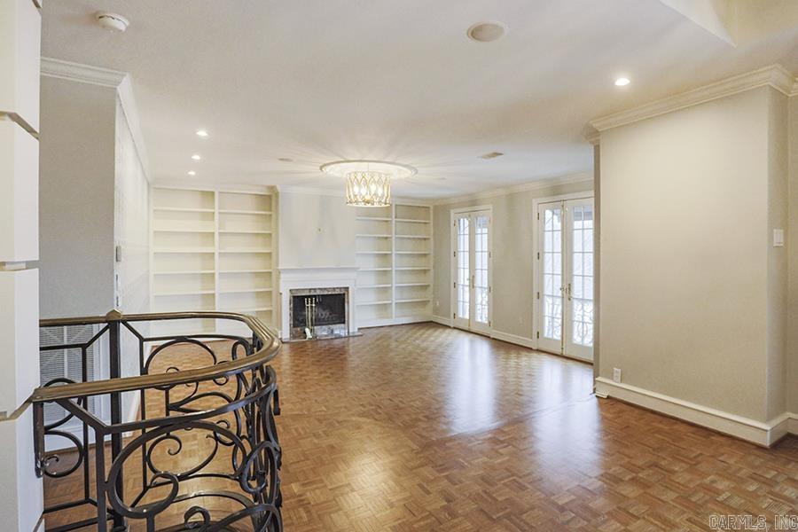 Townhouse in the Park - Residential