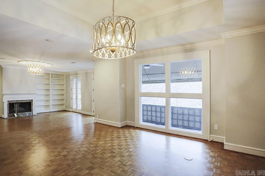 Townhouse in the Park - Residential