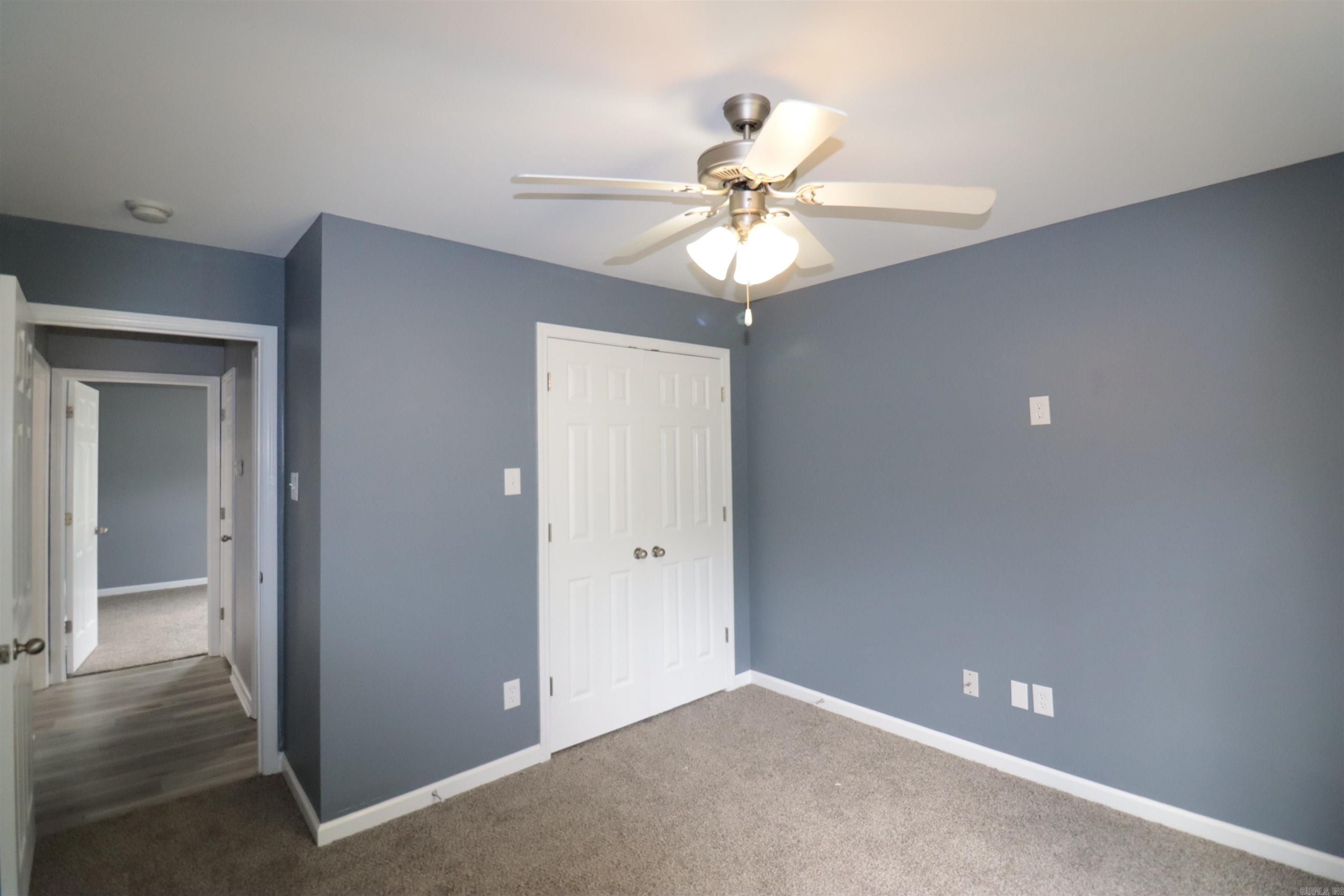 CLOVER RIDGE - Residential