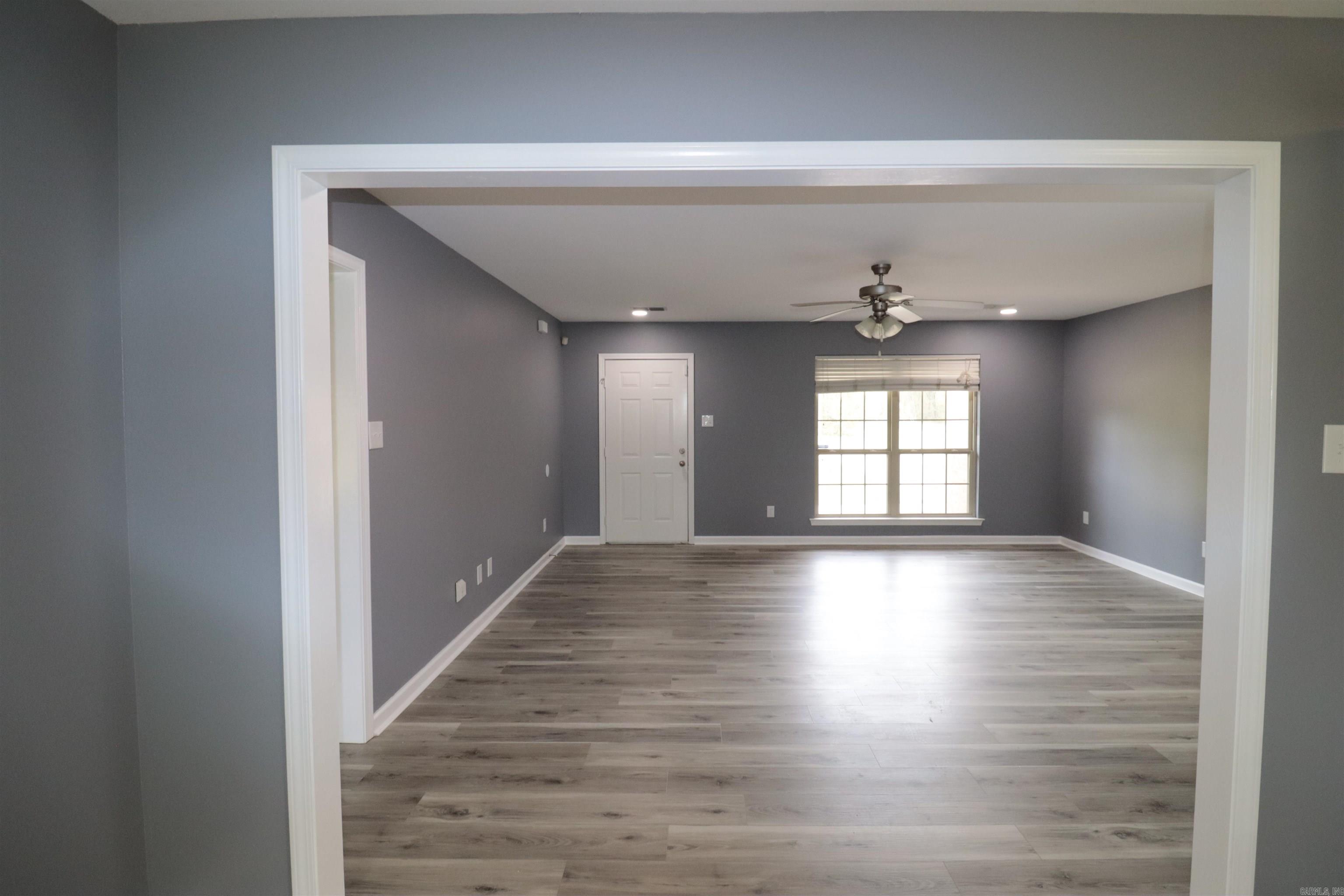 CLOVER RIDGE - Residential