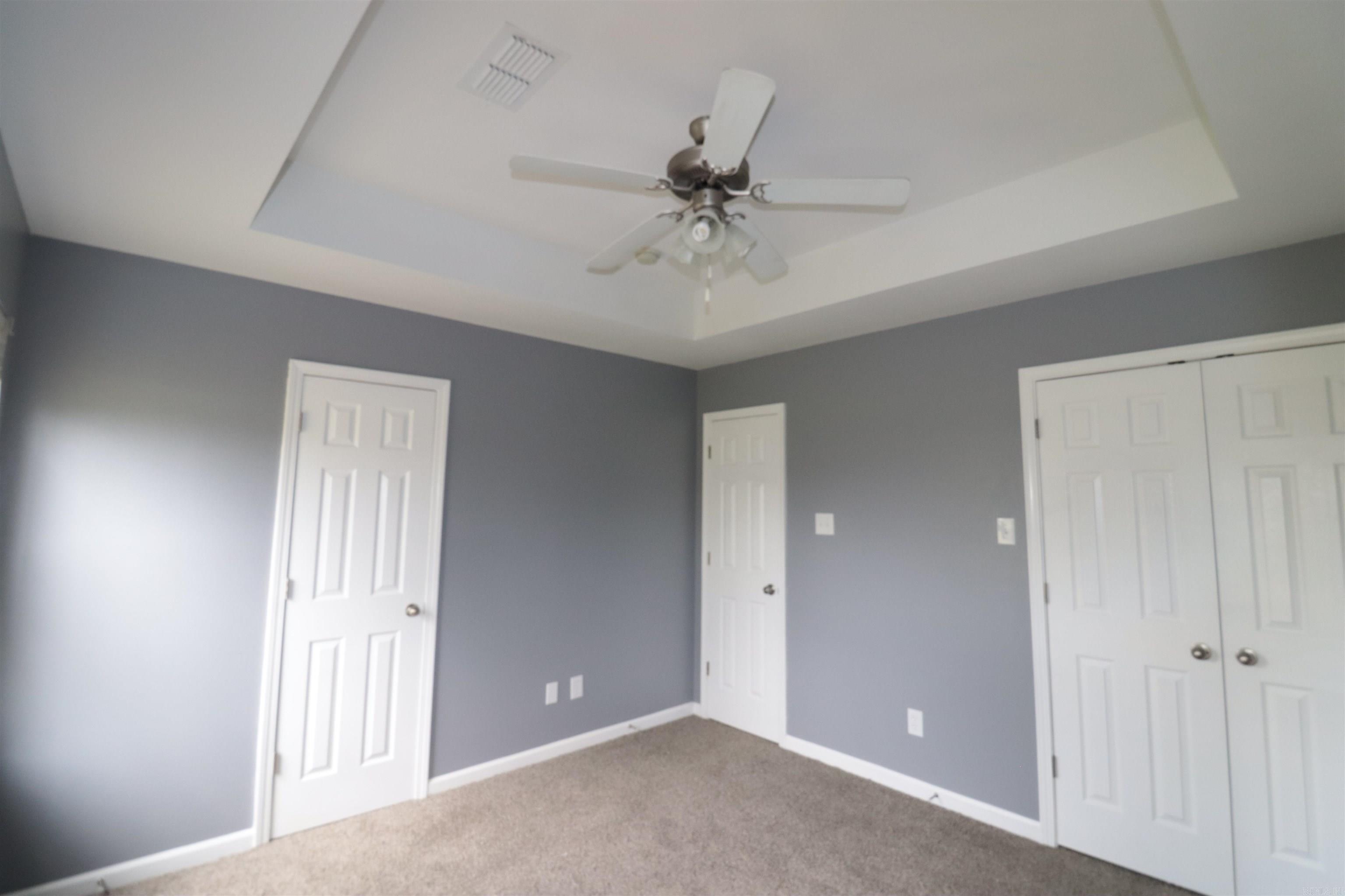 CLOVER RIDGE - Residential