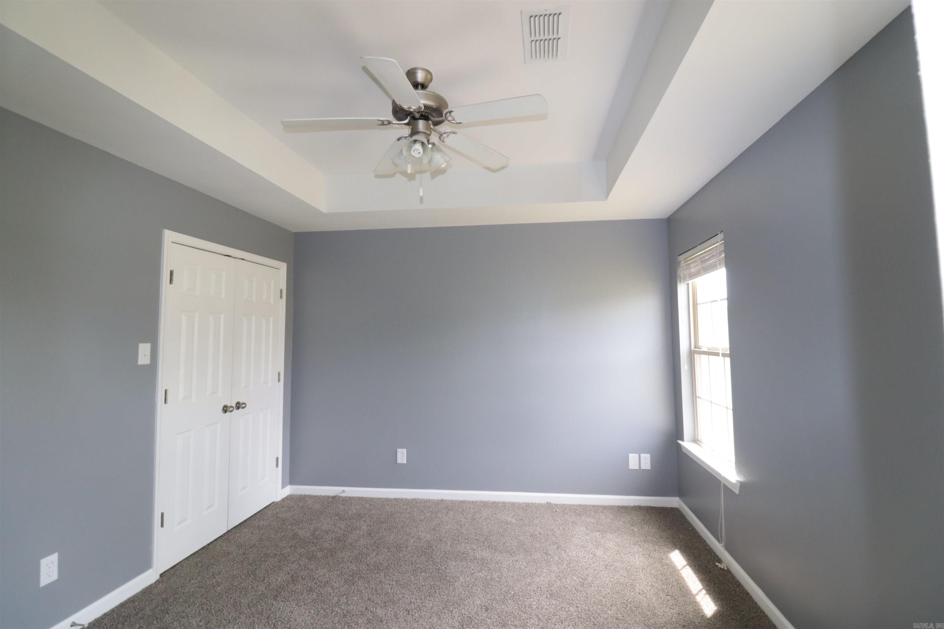 CLOVER RIDGE - Residential