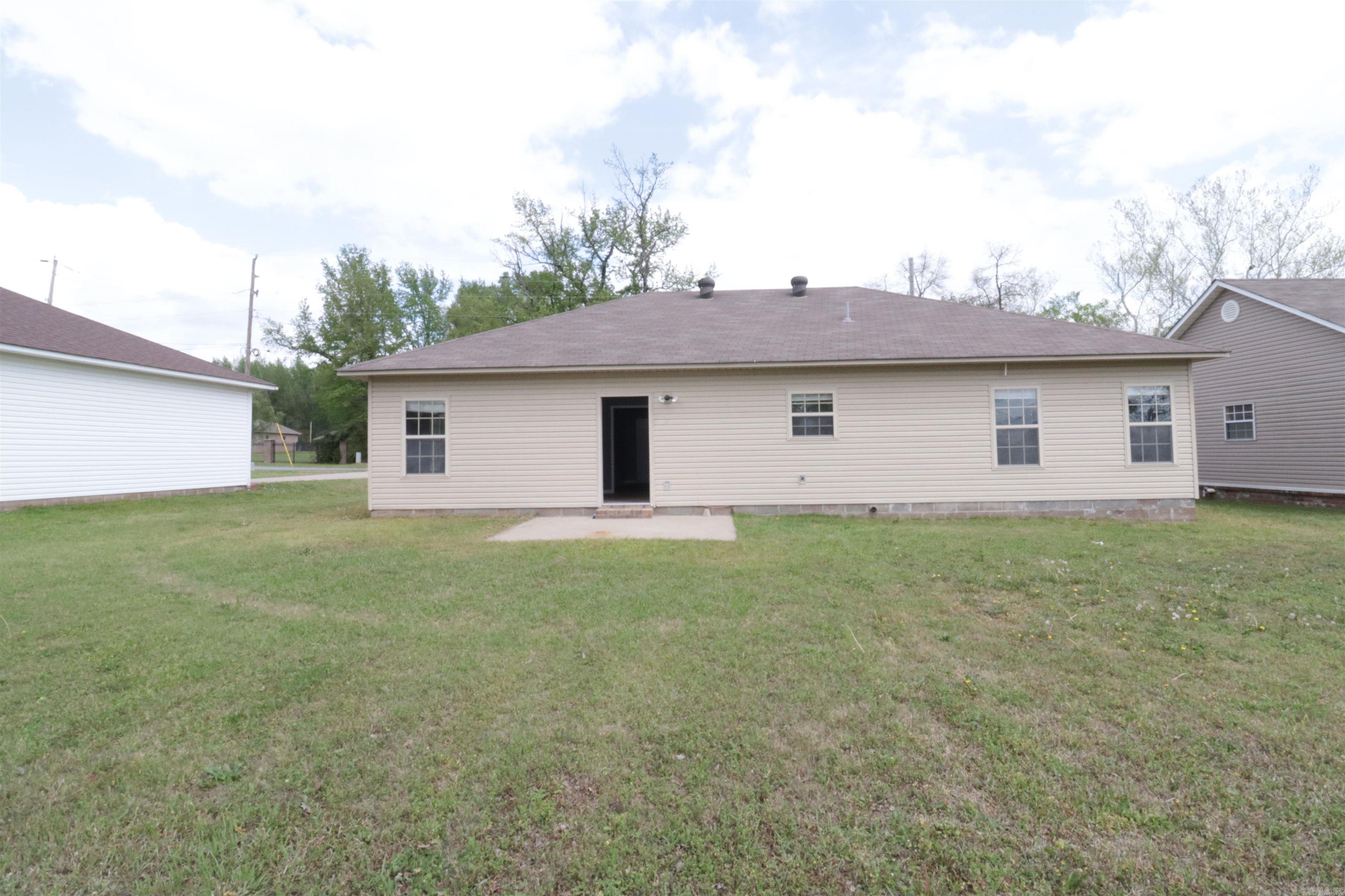 CLOVER RIDGE - Residential