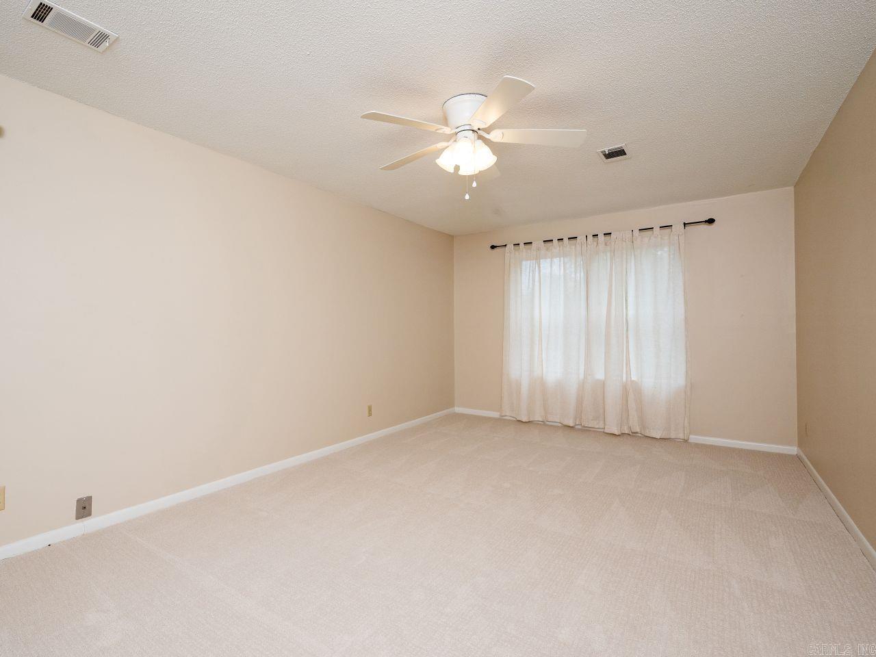 LINDENWOOD - Residential