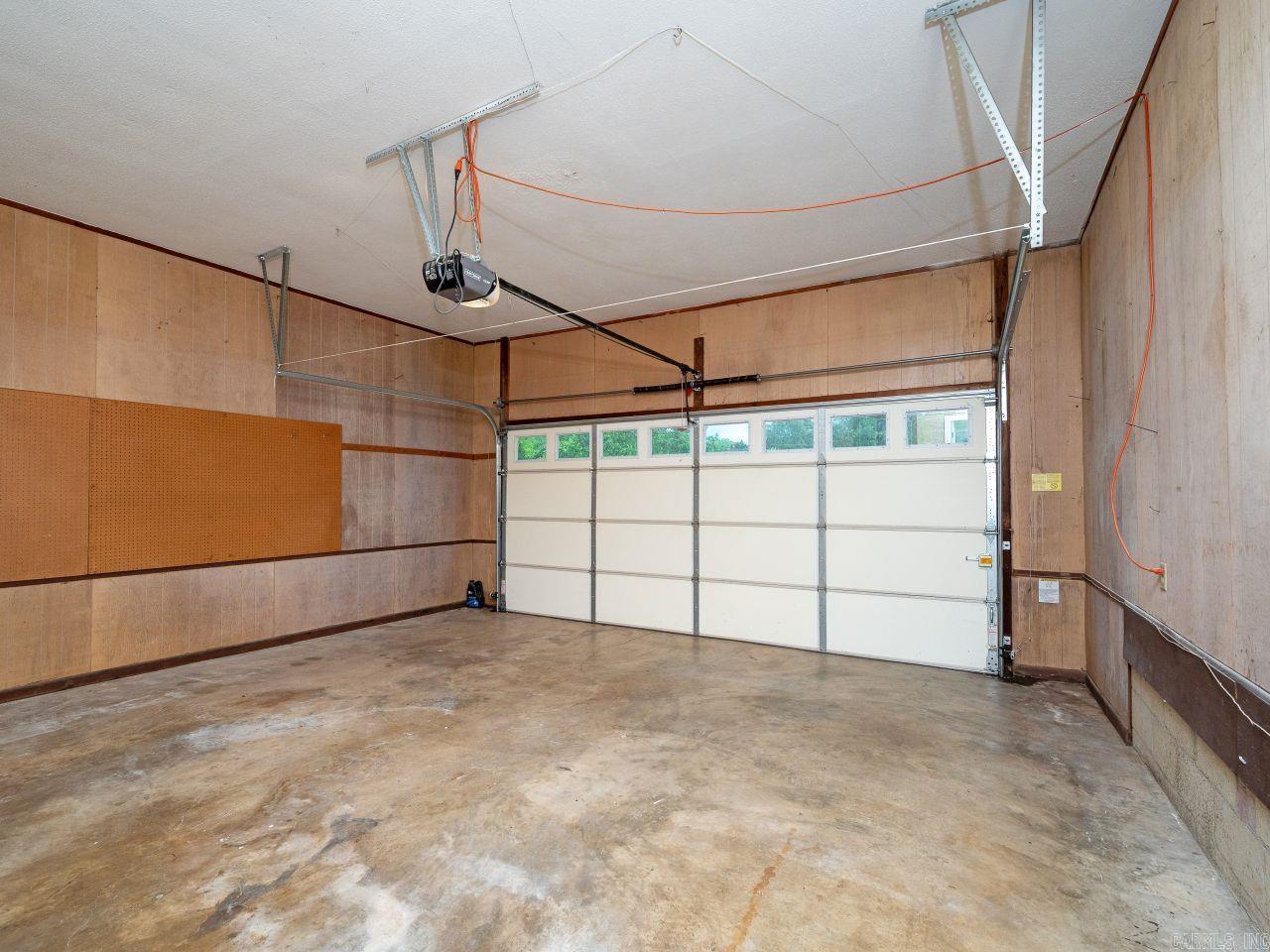 LINDENWOOD - Residential