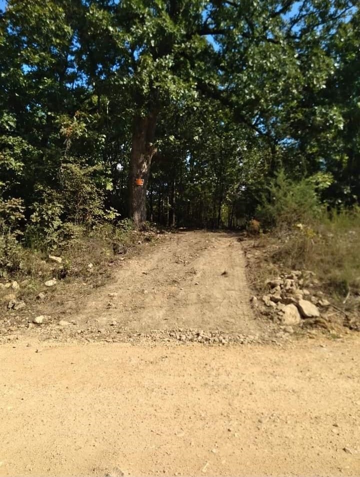 MCFADDEN ADNN BLUFFS - Land