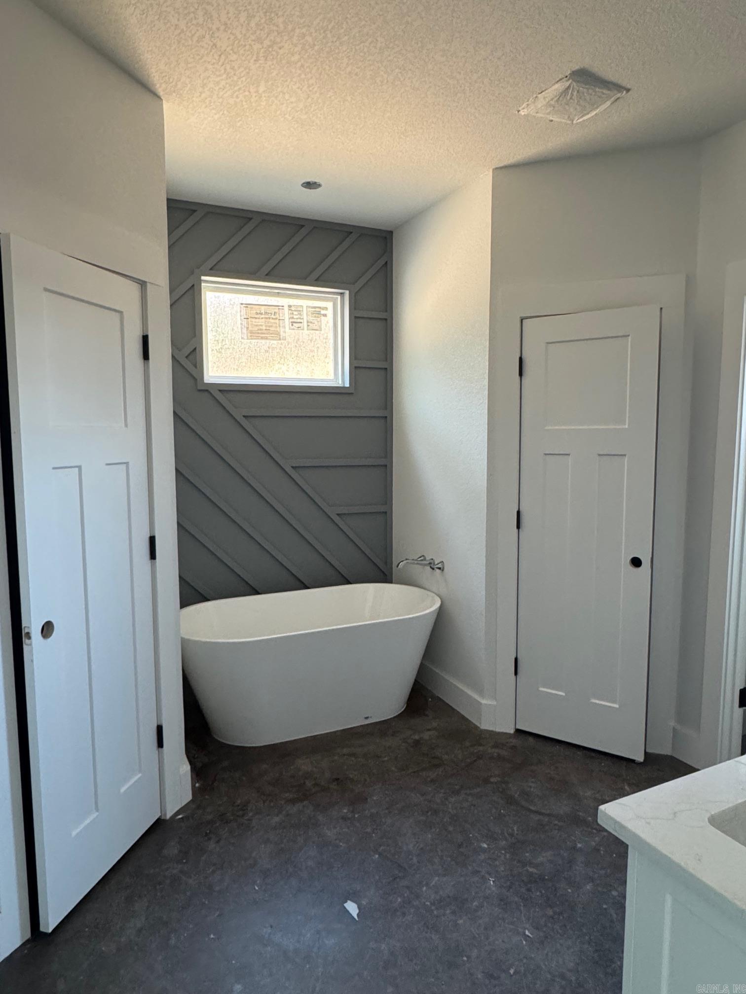 RIDGE VIEW - Residential