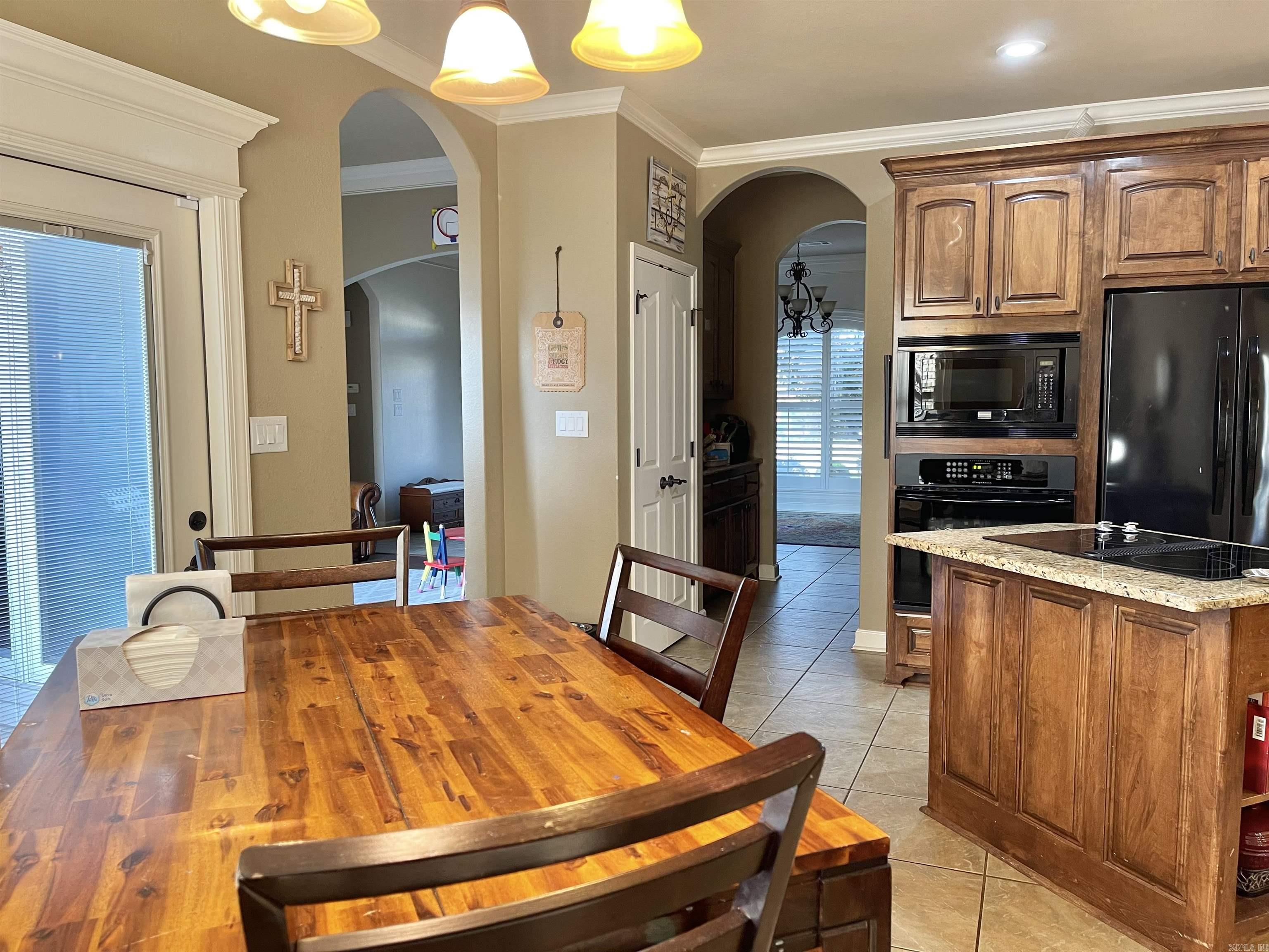 HURRICANE MEADOWS - Residential