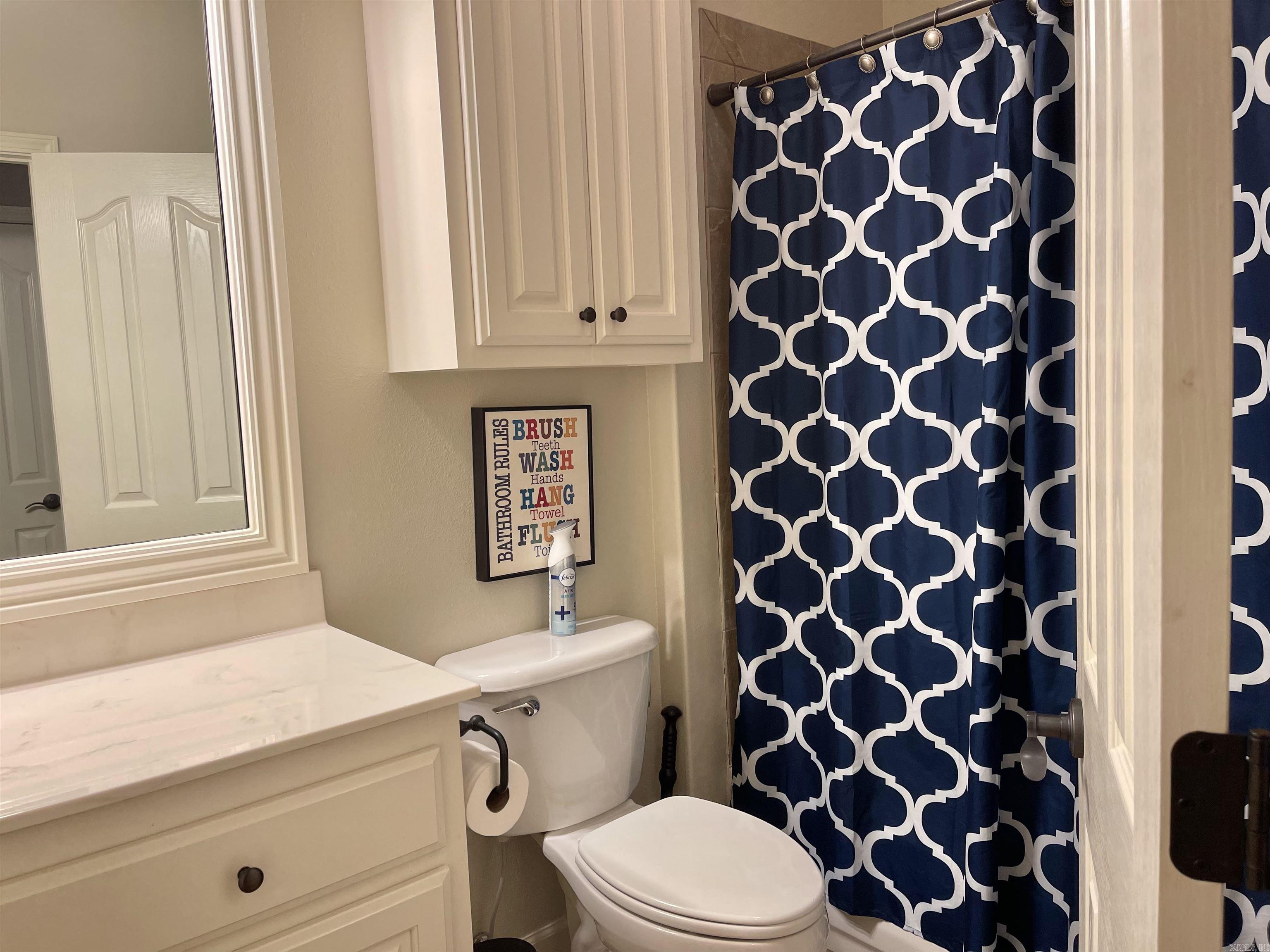 HURRICANE MEADOWS - Residential