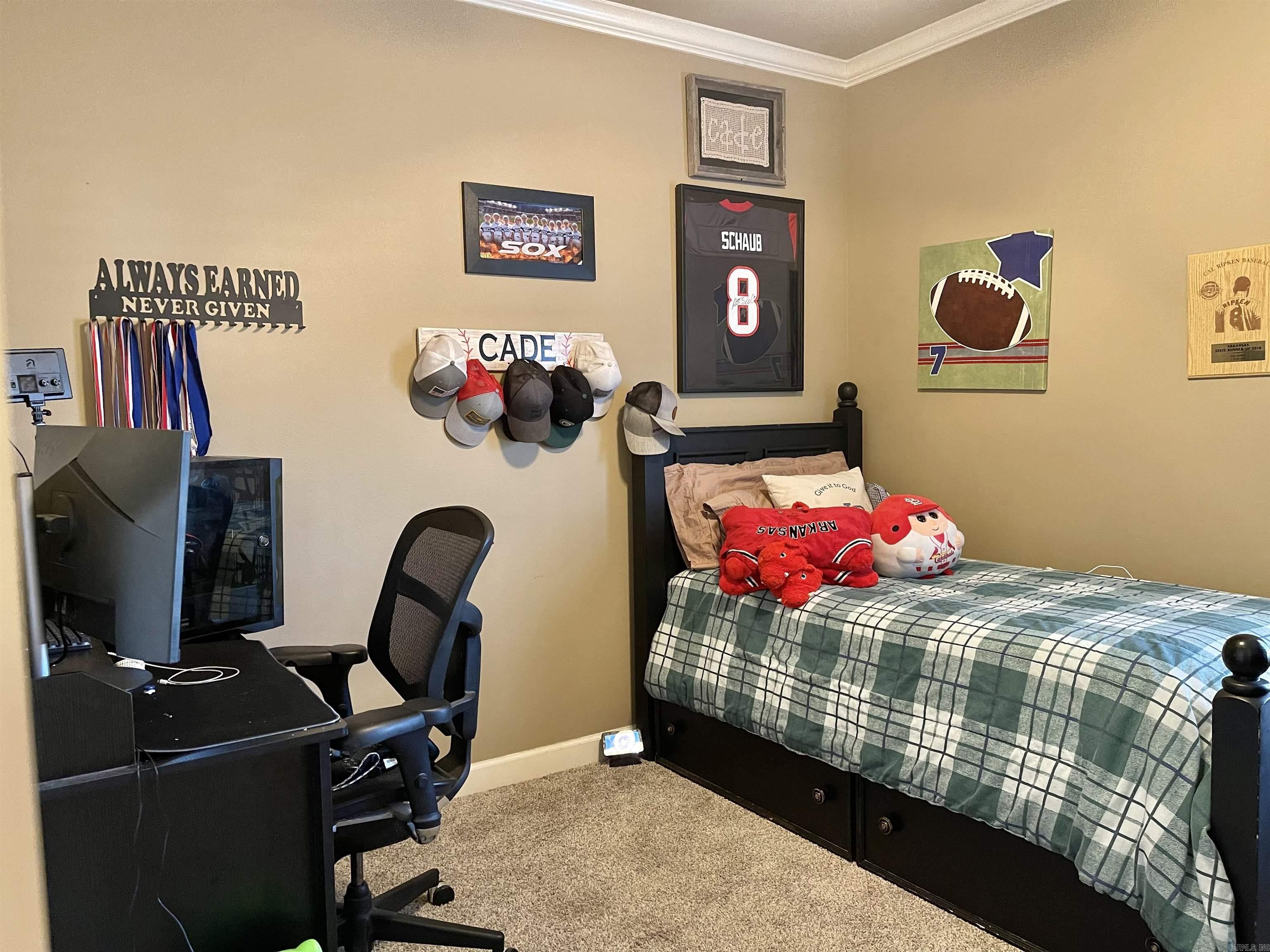 HURRICANE MEADOWS - Residential