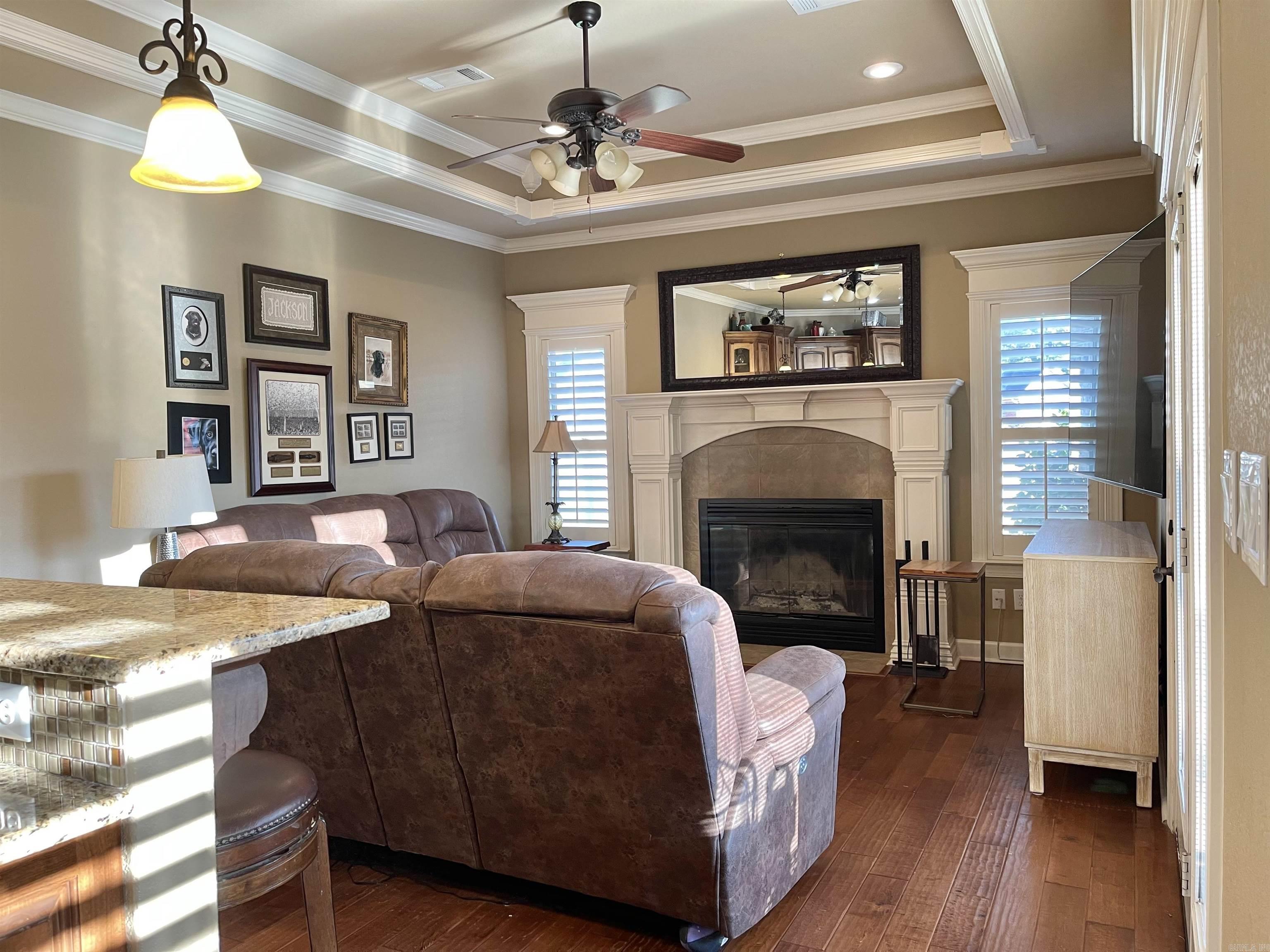 HURRICANE MEADOWS - Residential