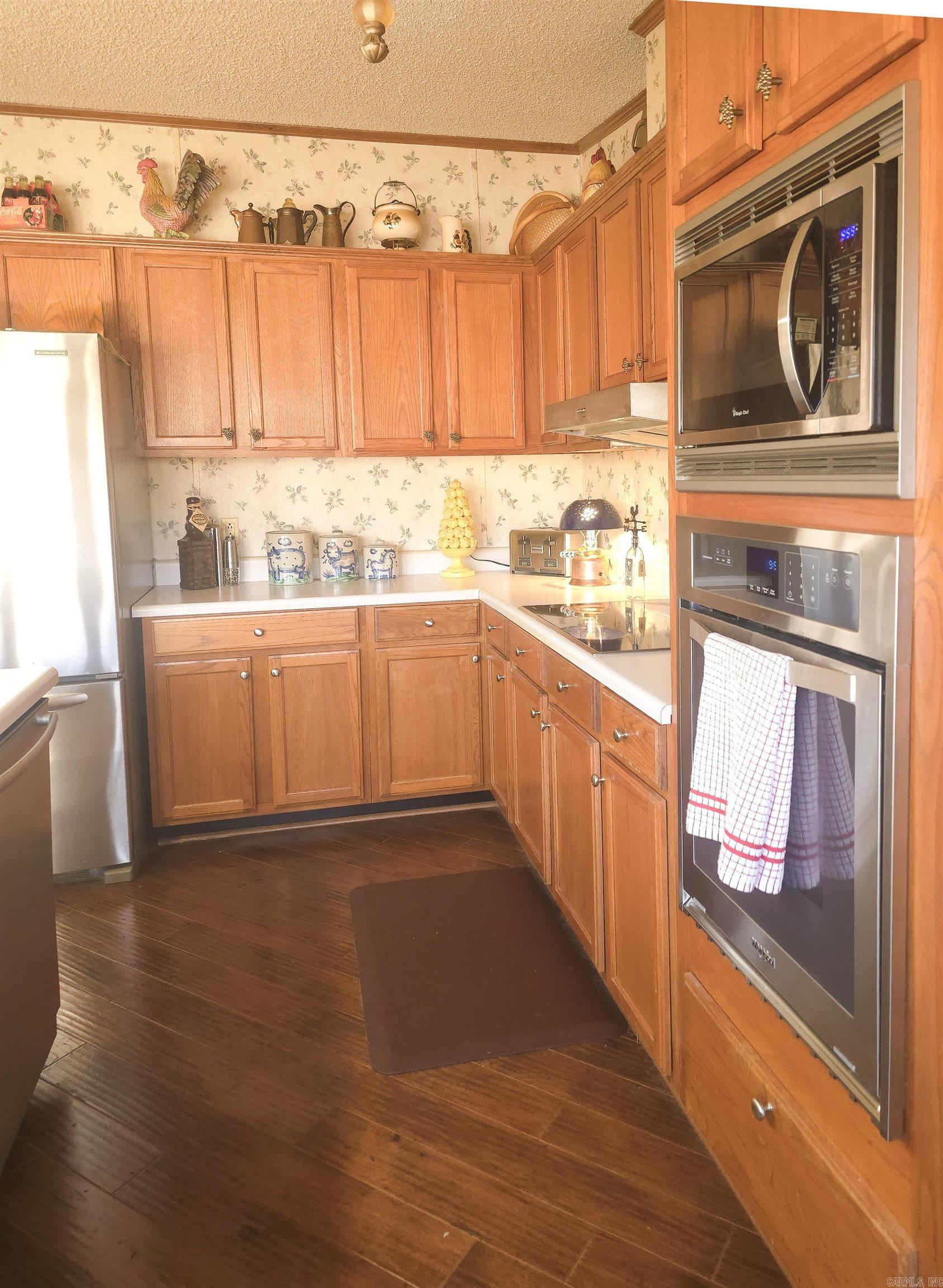 CADRON CREEK ESTATES - Residential