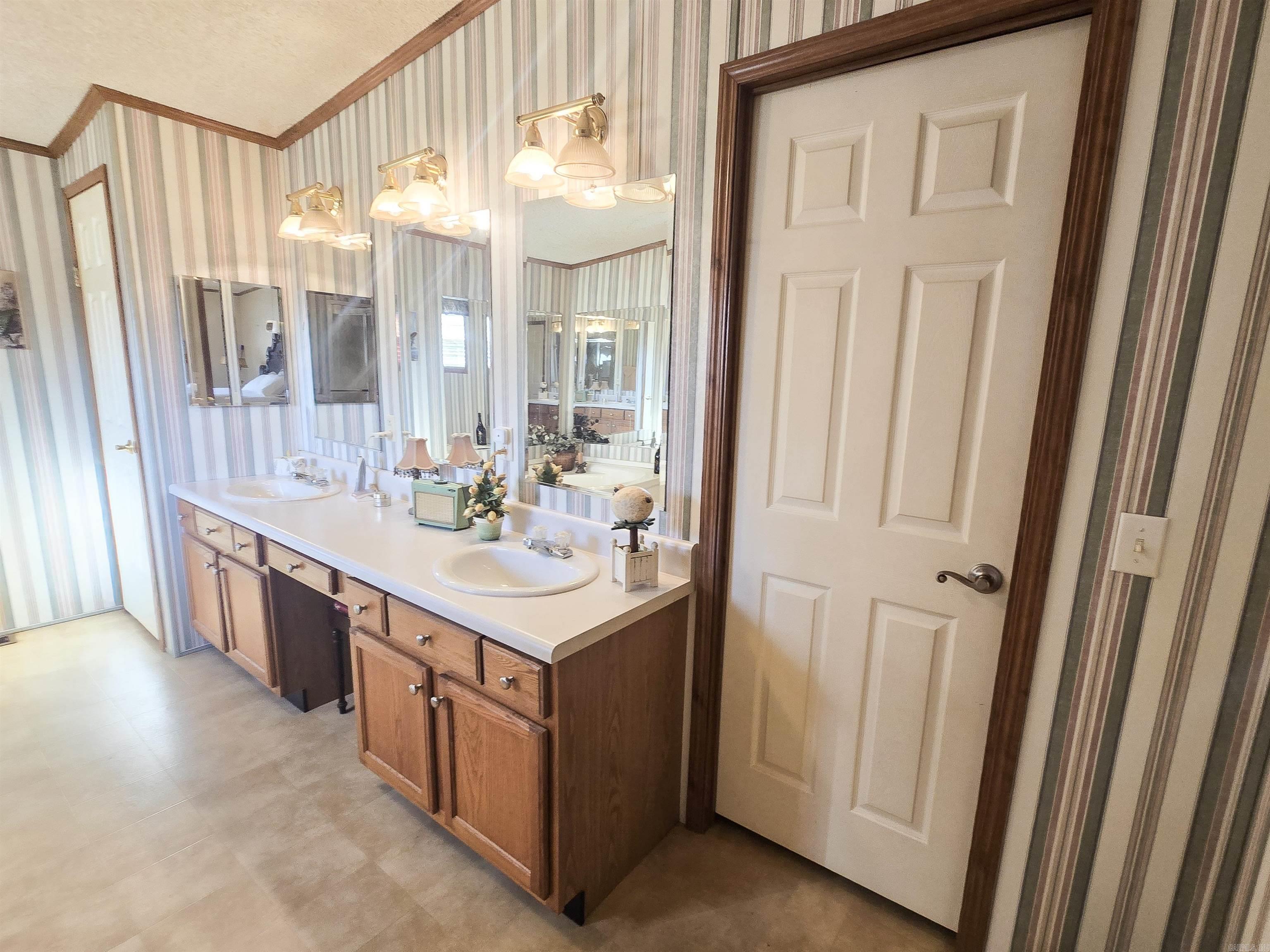 CADRON CREEK ESTATES - Residential