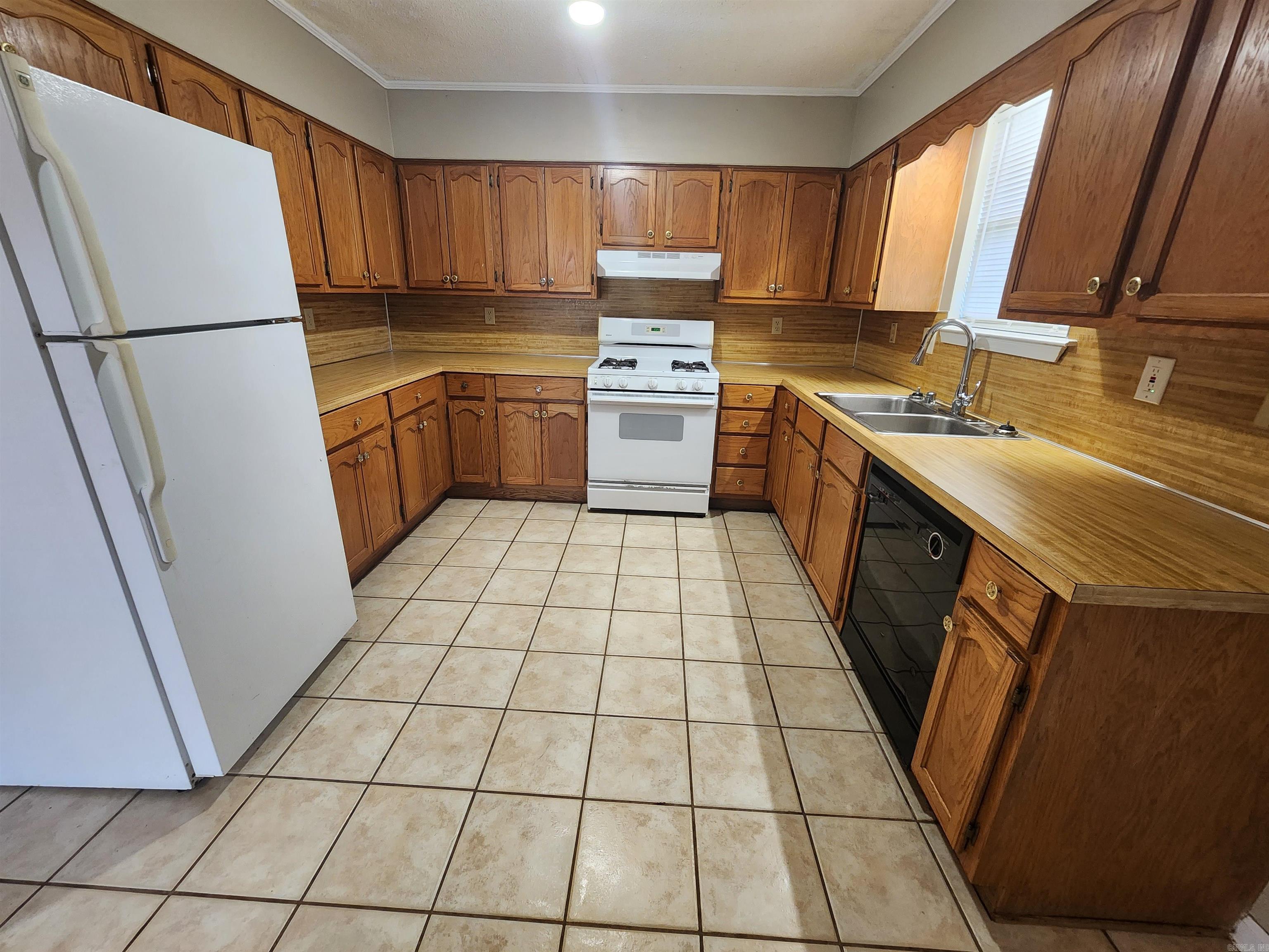 Original Town of Bryant - Residential Lease