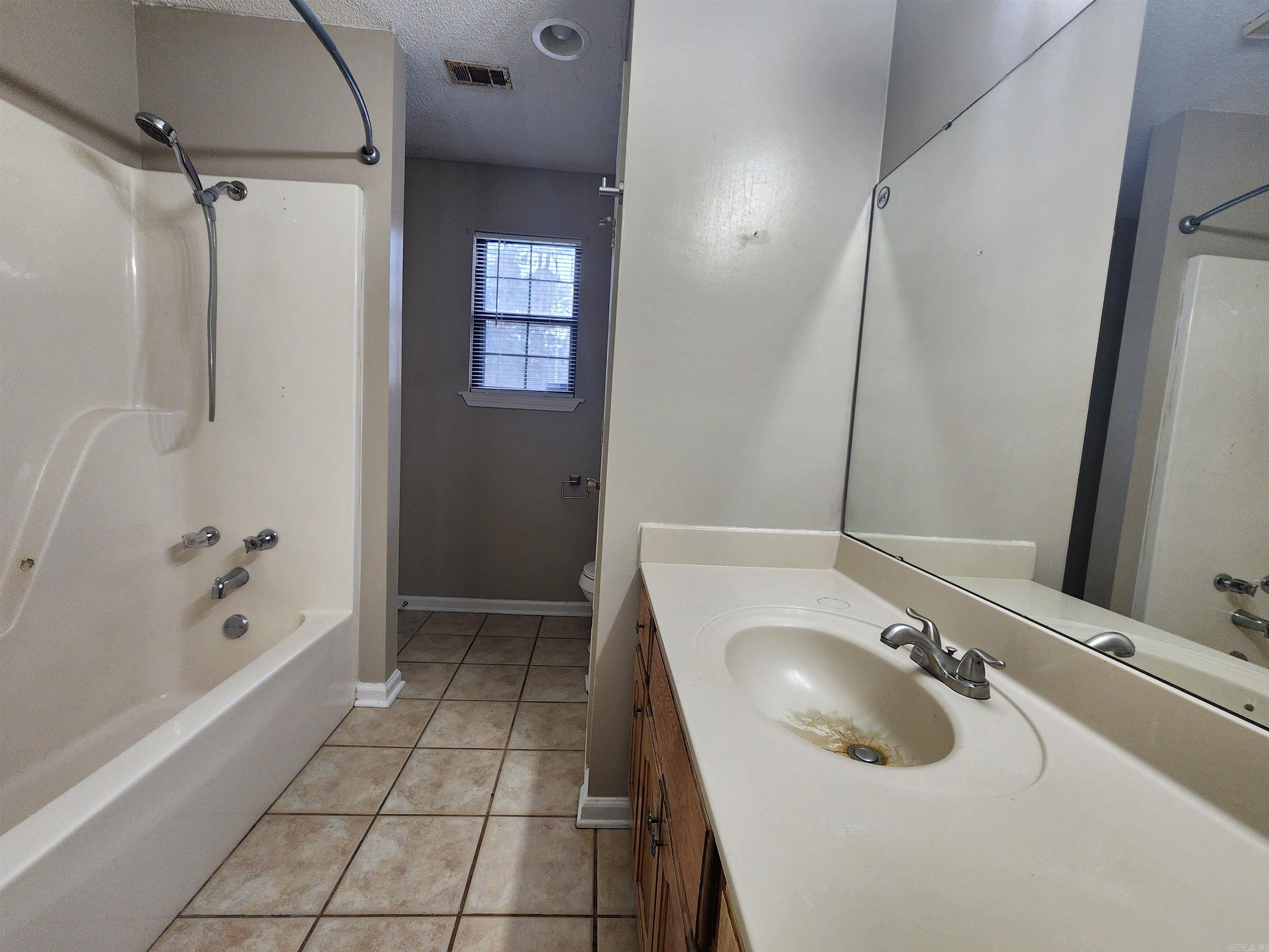 Original Town of Bryant - Residential Lease