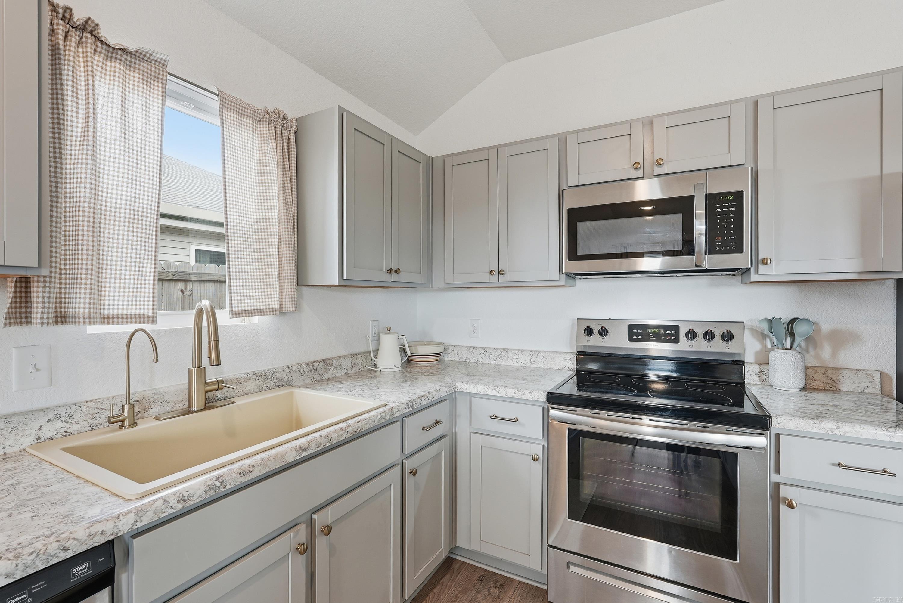 Homestead - Residential