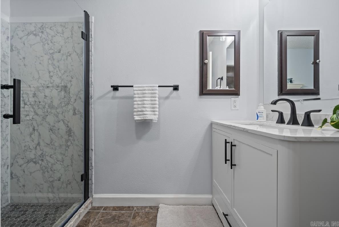 Diamondhead J - Residential