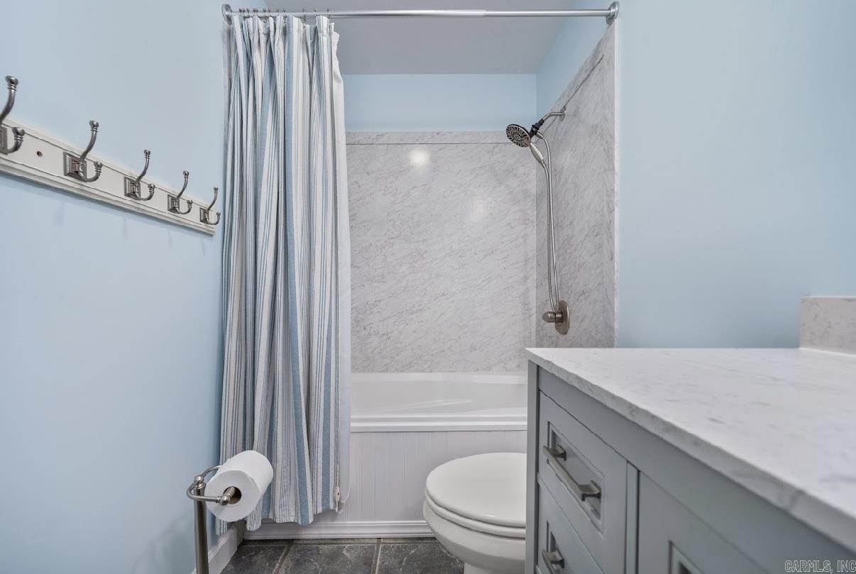 Diamondhead J - Residential