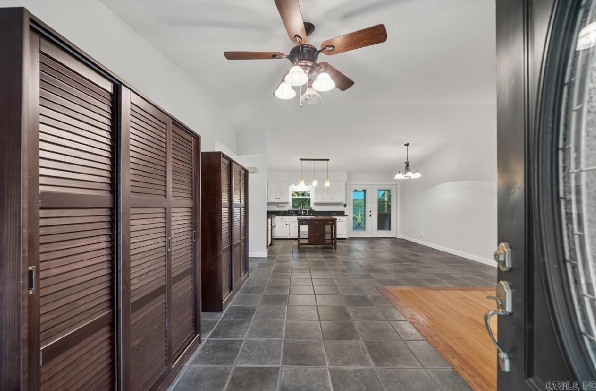 Diamondhead J - Residential