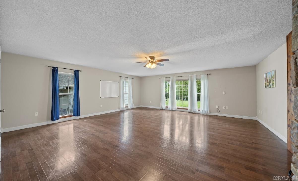 Diamondhead J - Residential