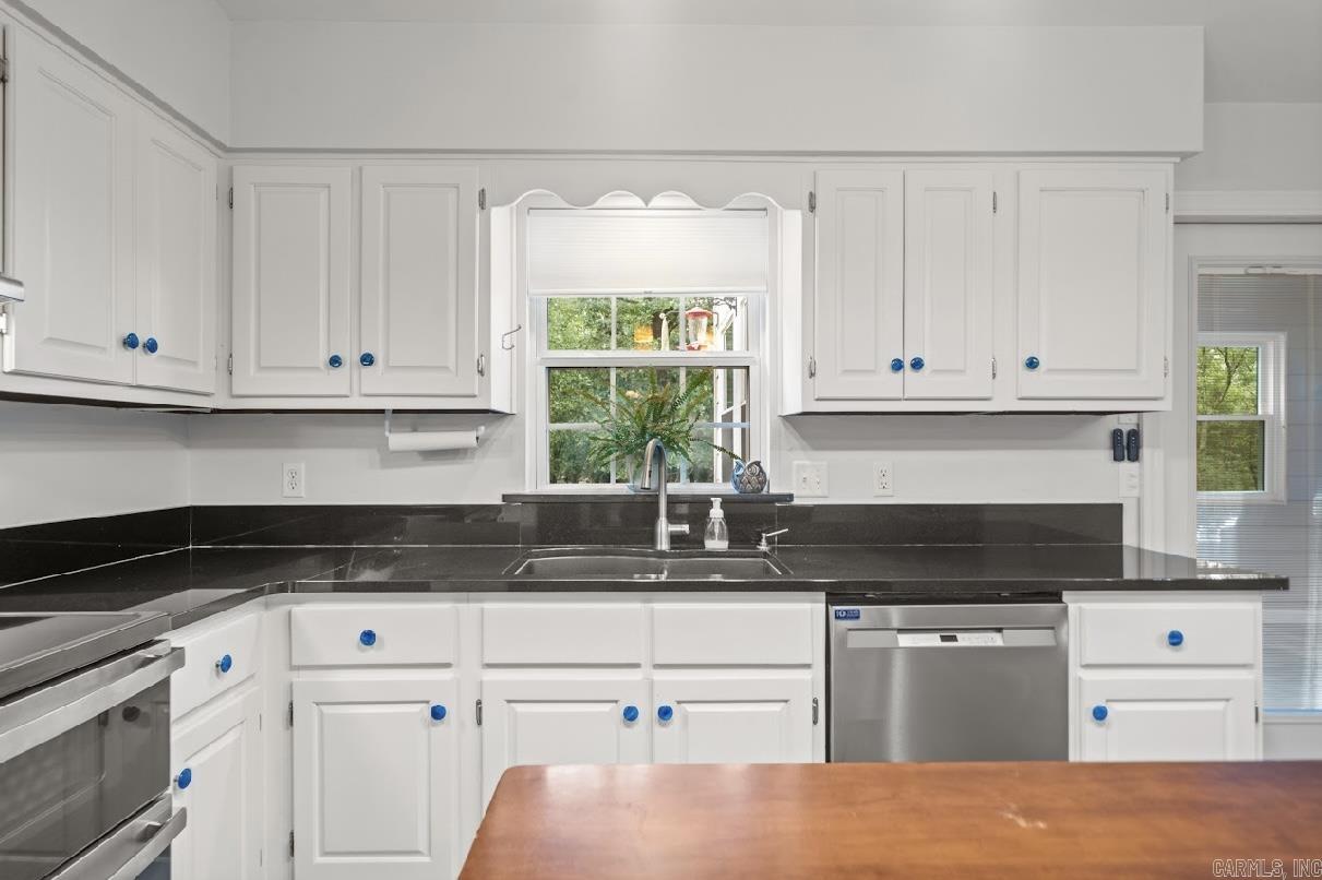 Diamondhead J - Residential