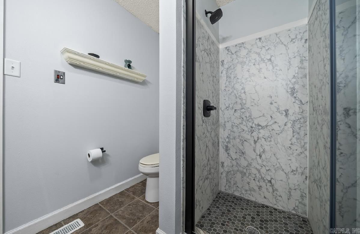 Diamondhead J - Residential