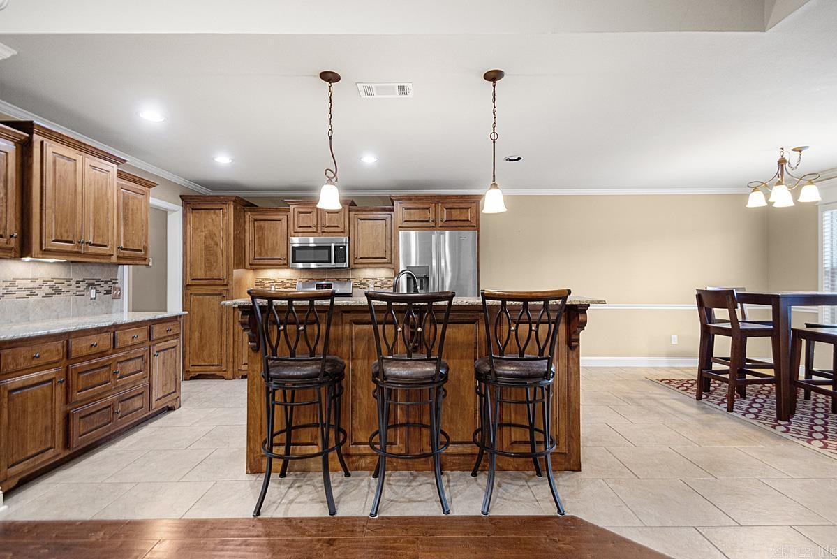 HICKORY HEIGHTS - Residential