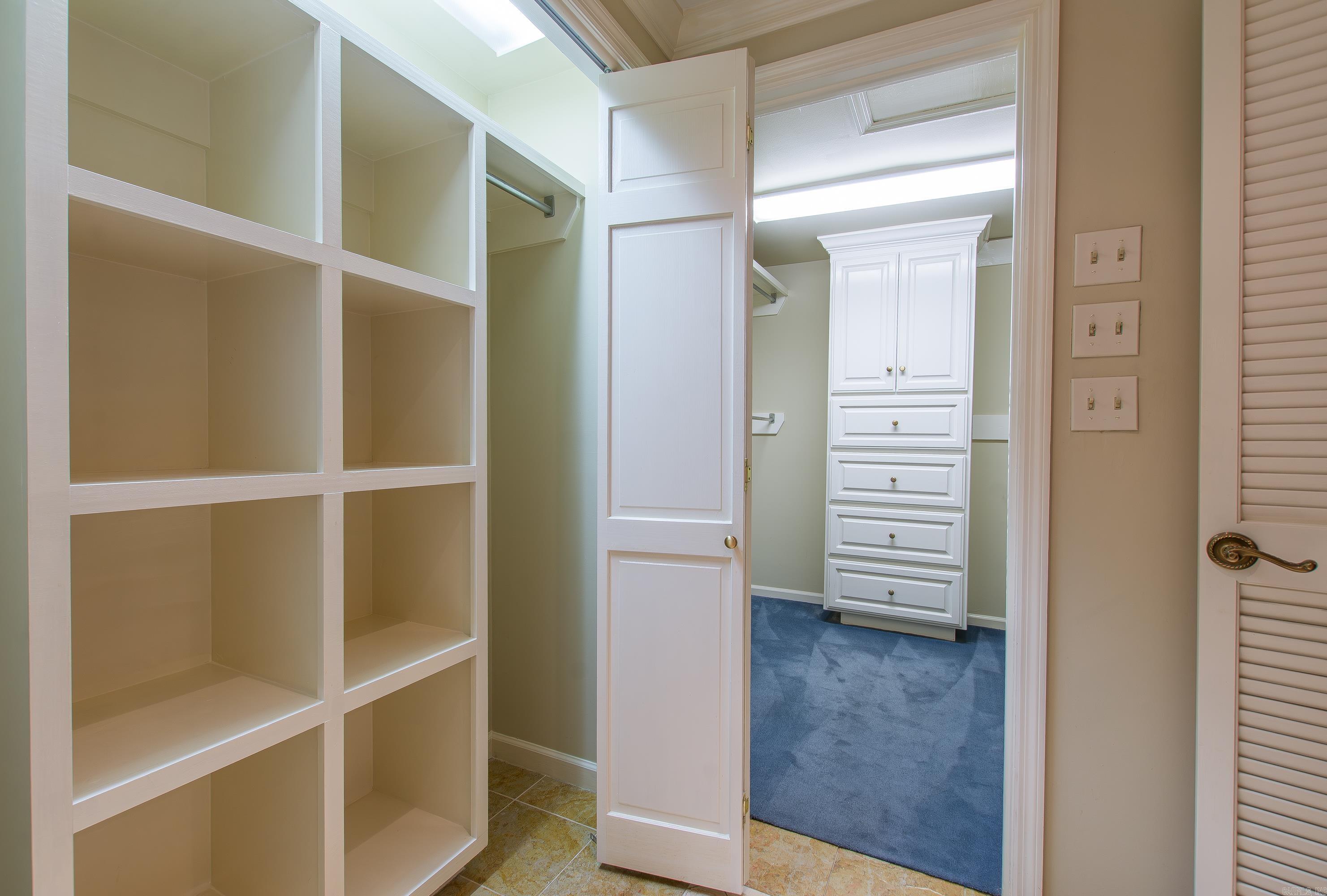 PLEASANT VALLEY - Residential