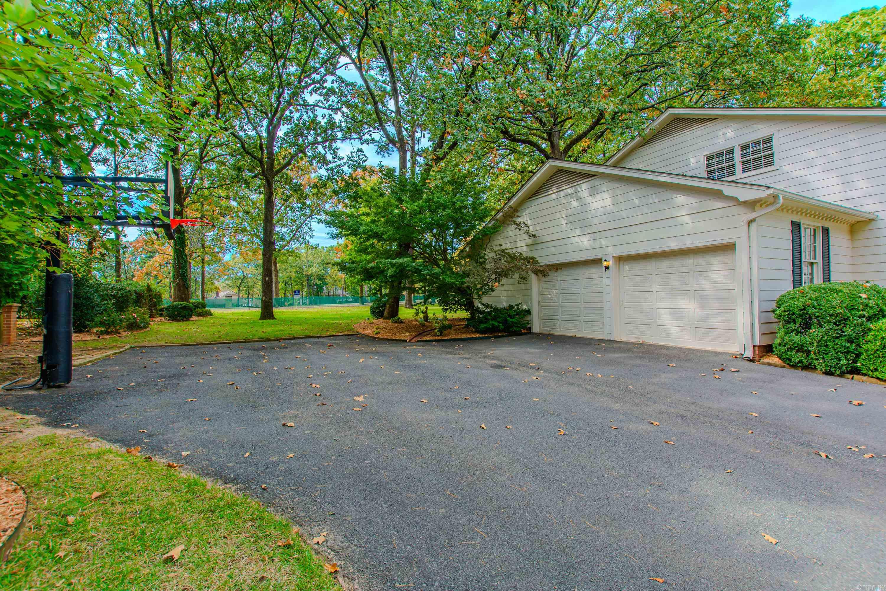 PLEASANT VALLEY - Residential